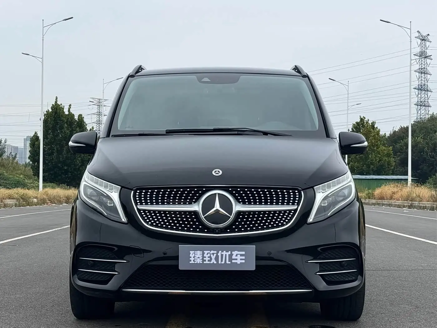 Mercedes-Benz V-Class 2021 — Фото 2/20