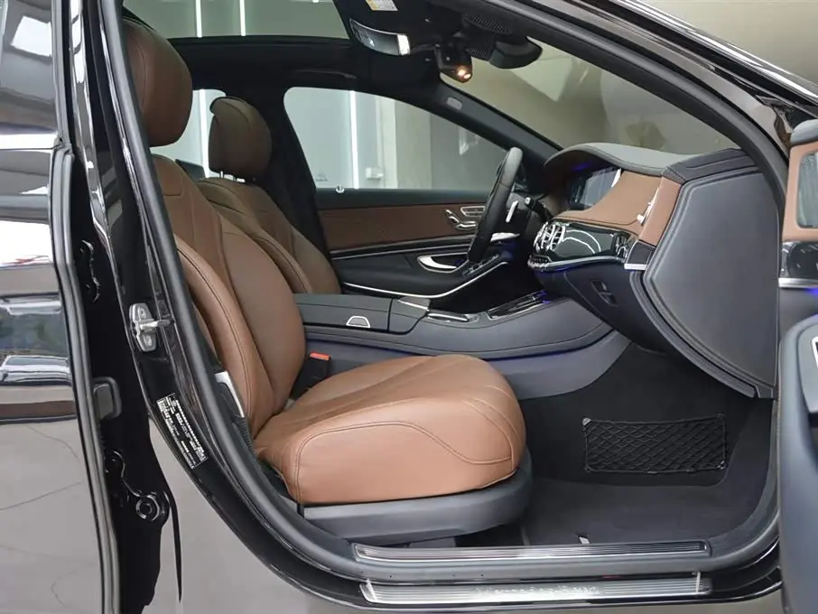 Mercedes-Benz S-Class 2021 — Photo 6/20