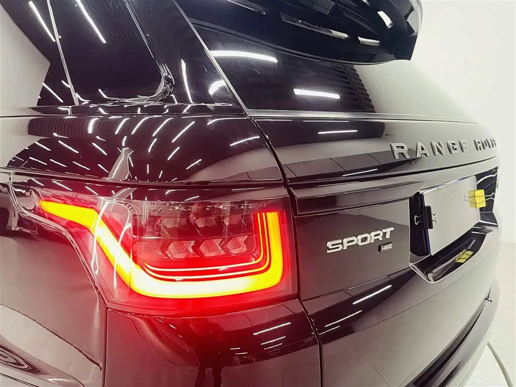 Land Rover Range Rover Sport 2020 — Фото 19/20