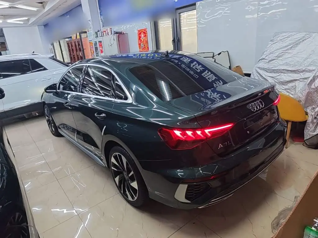 Audi A3 2024 — Фото 5/20