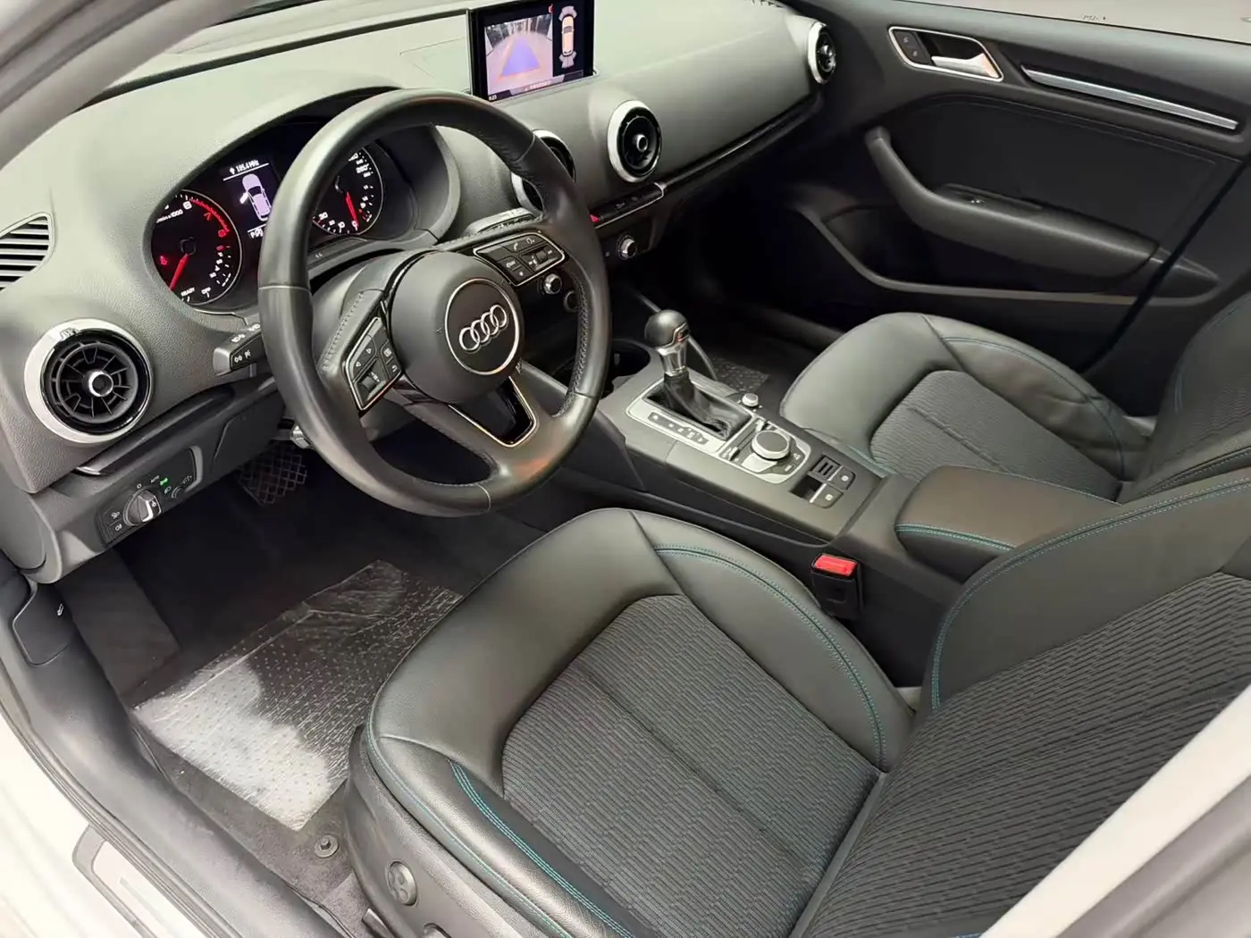 Audi A3 2020 — Фото 11/20