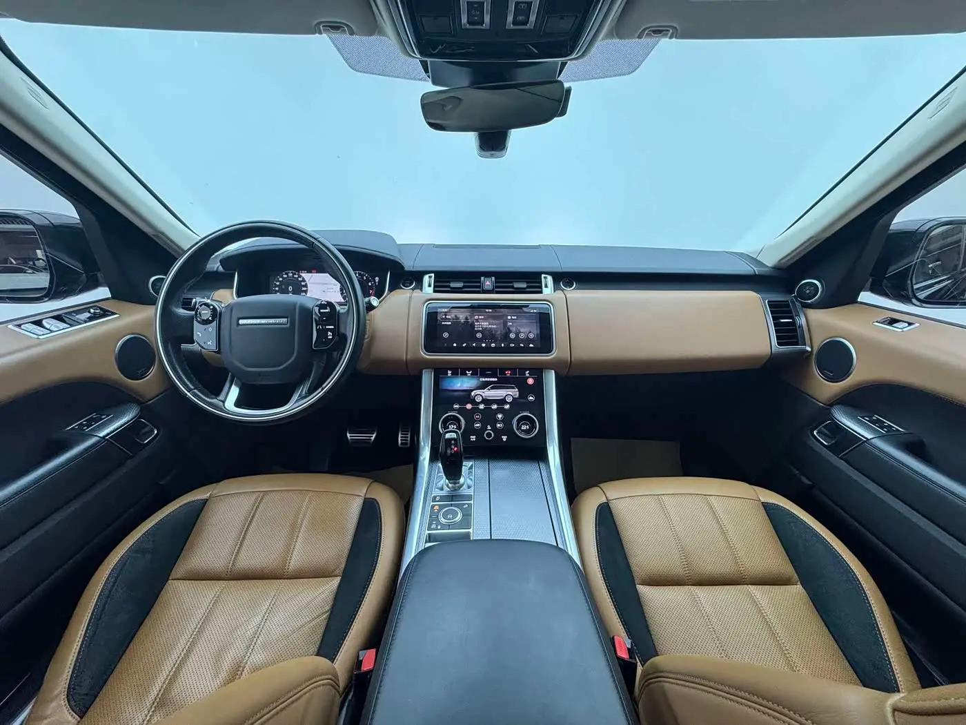 Land Rover Range Rover Sport 2019 — Photo 7/13