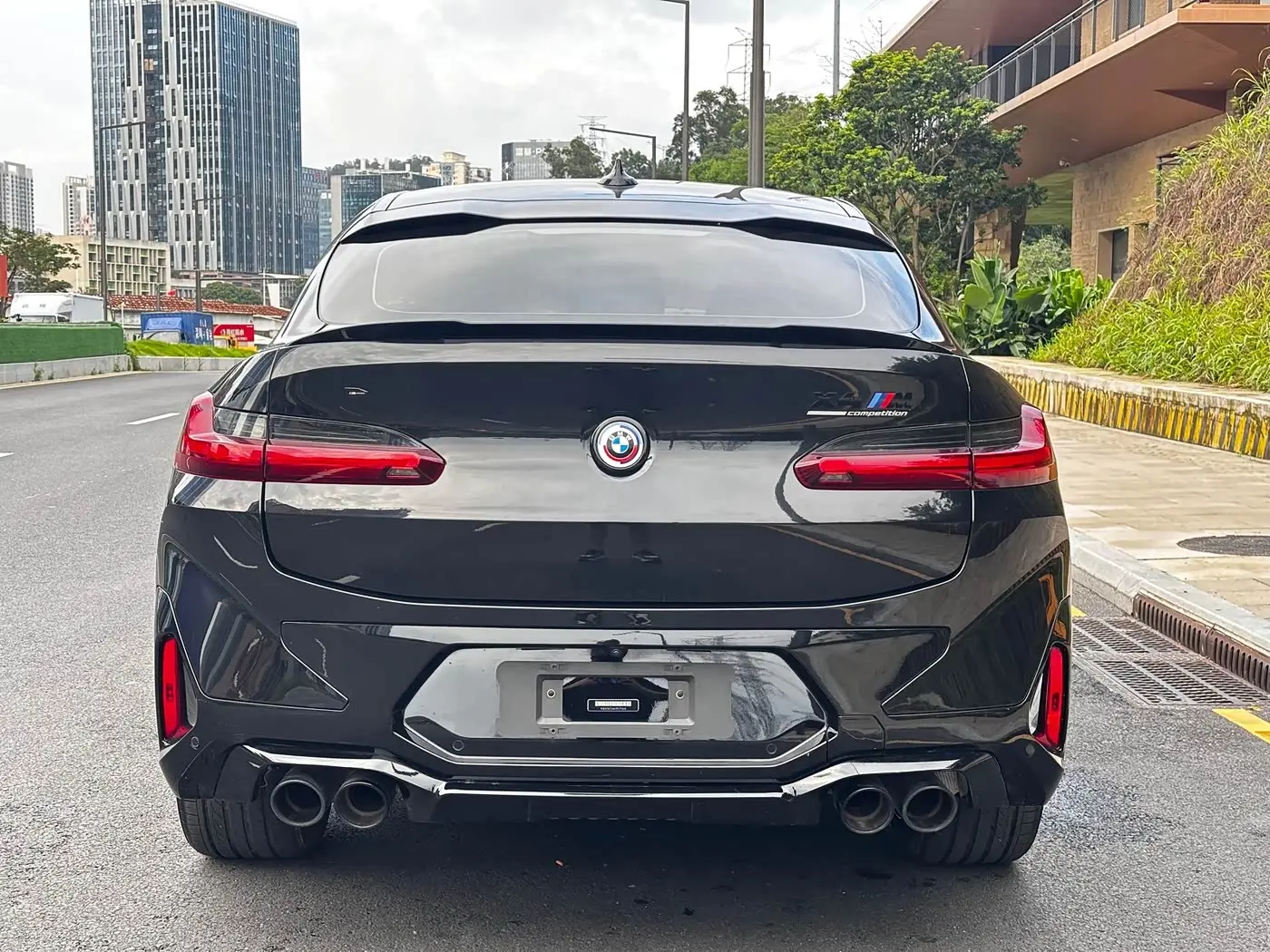 BMW X4 M 2022 — Şəkil 13/20