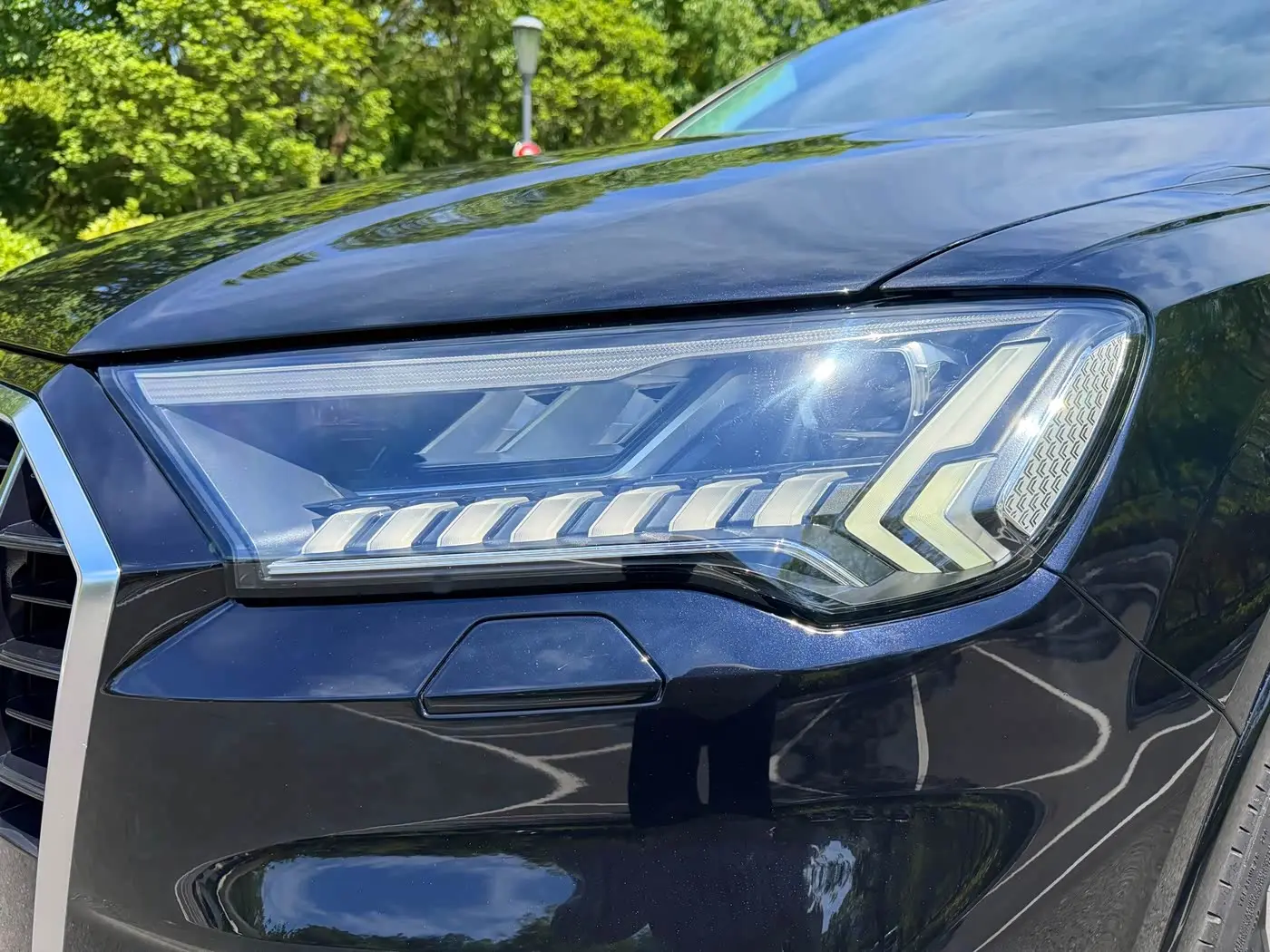 Audi Q7 2021 — Photo 10/20