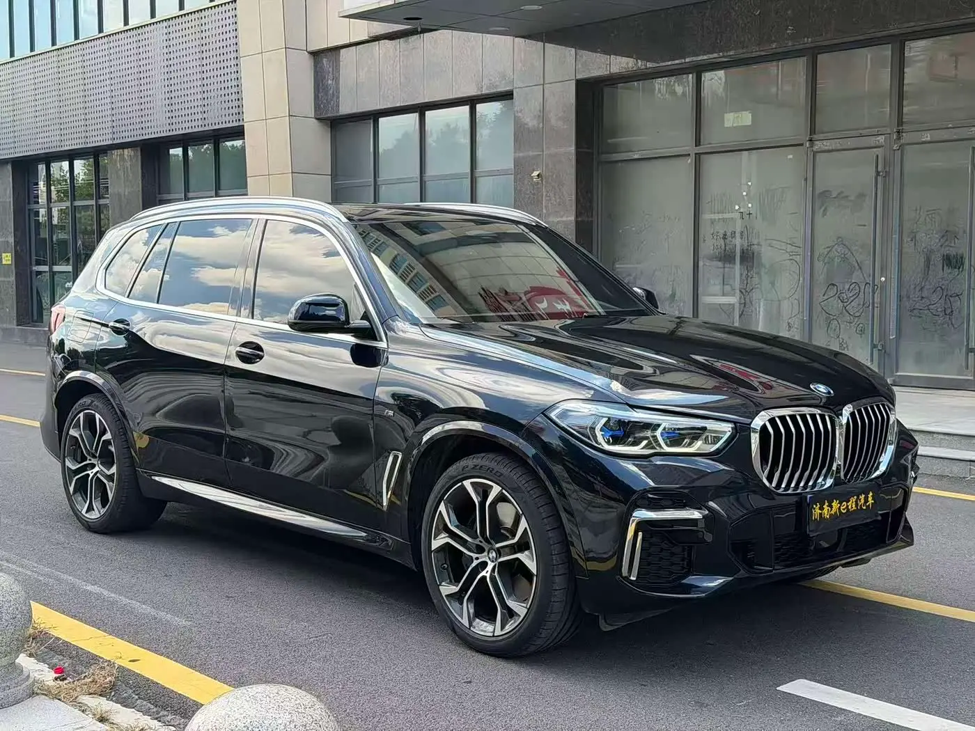 BMW X5 2023 — Photo 3/9