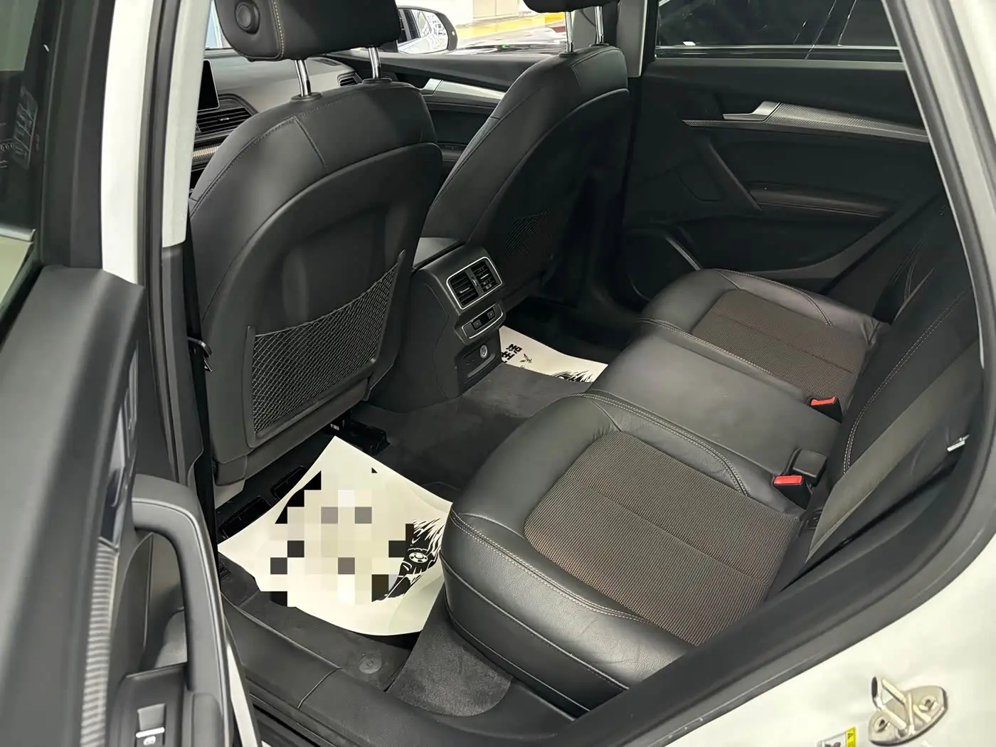 Audi Q5L 2018 — Фото 10/13