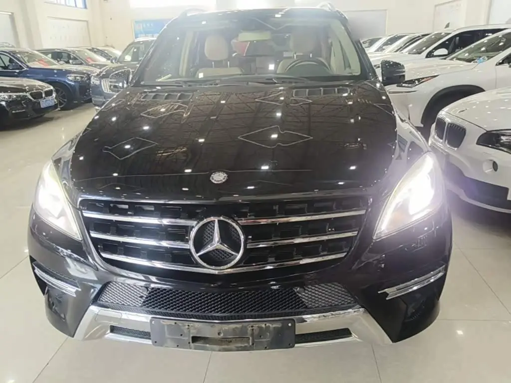 Mercedes-Benz M-Class 2015 — Photo 3/20
