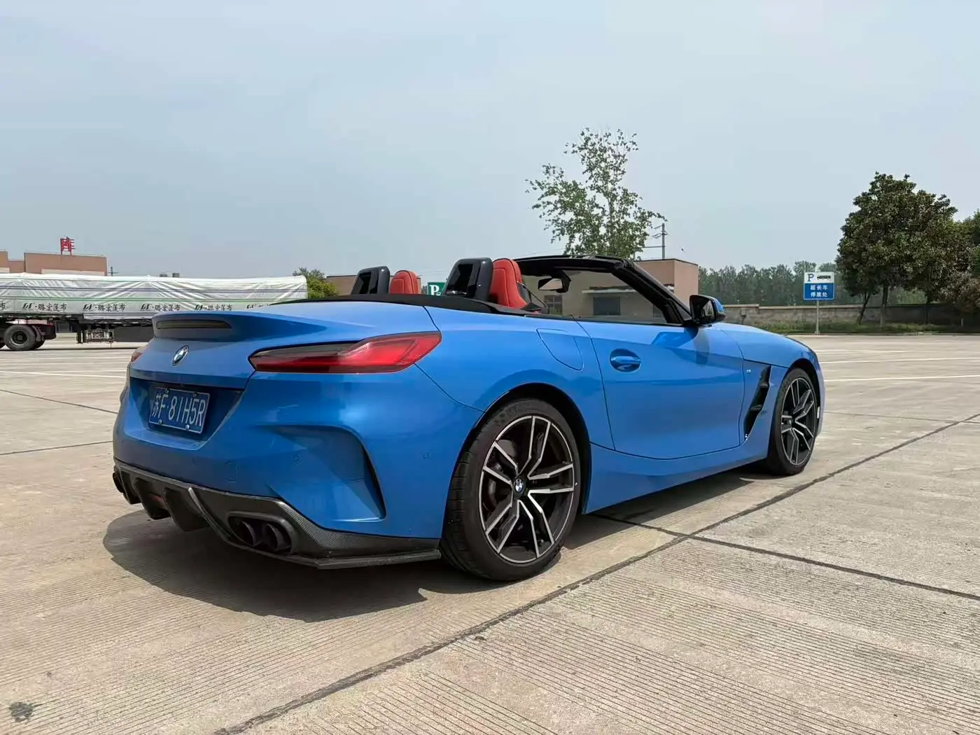 BMW Z4 2022 — ფოტო 6/8