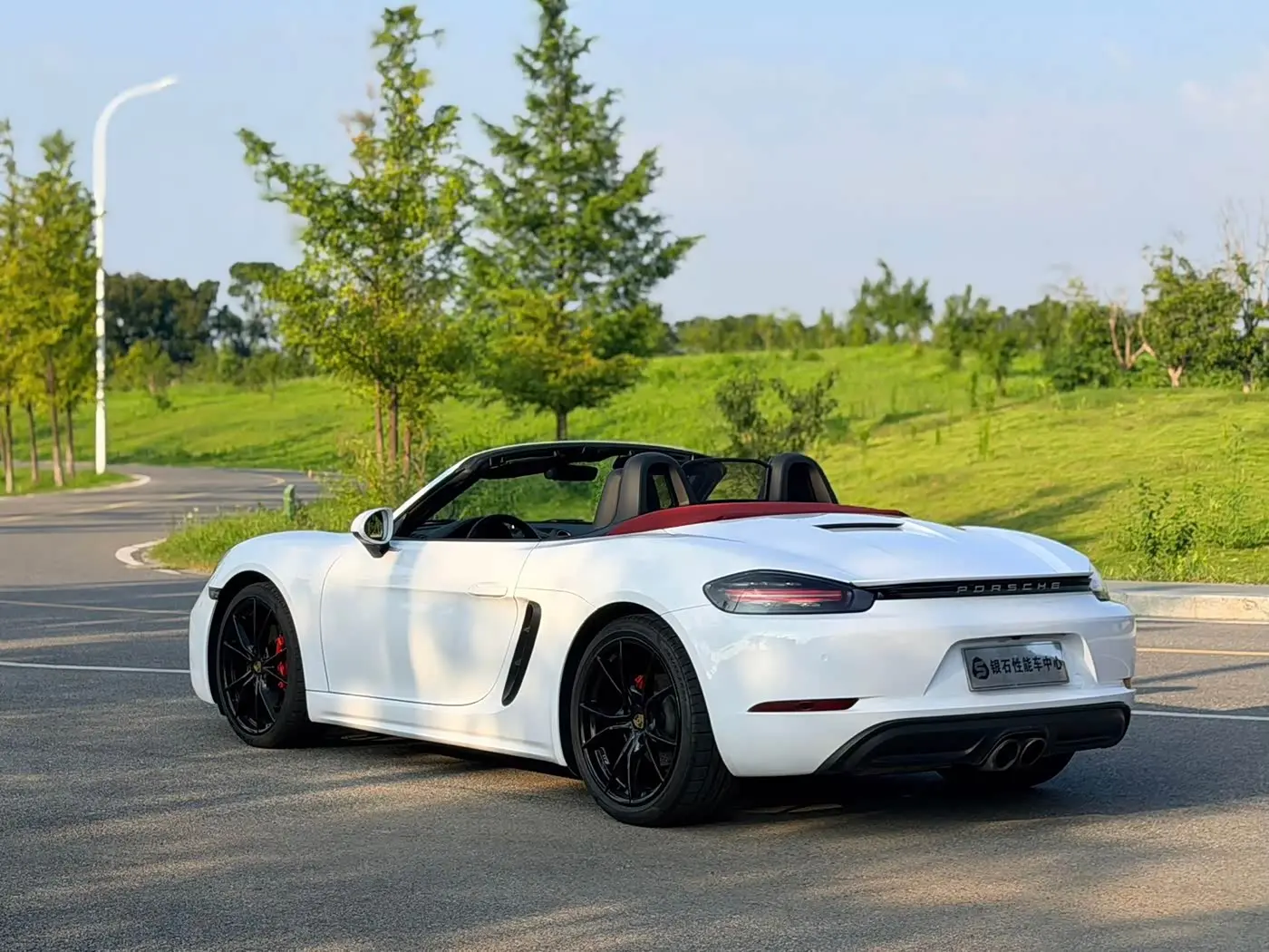 Porsche 718 2017 — Photo 6/14