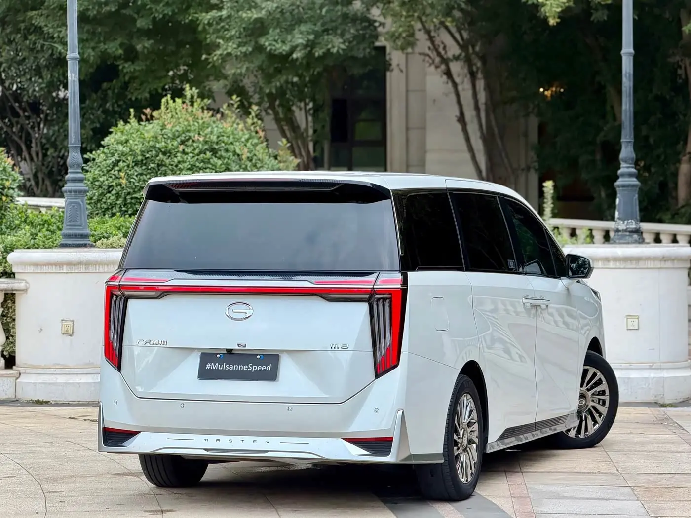 GAC Trumpchi Trumpchi M8 2023 — Photo 14/20