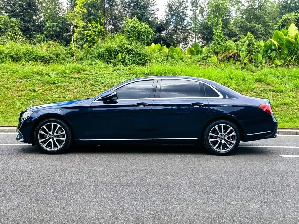Mercedes-Benz E-Class 2018 — Фото 4/20