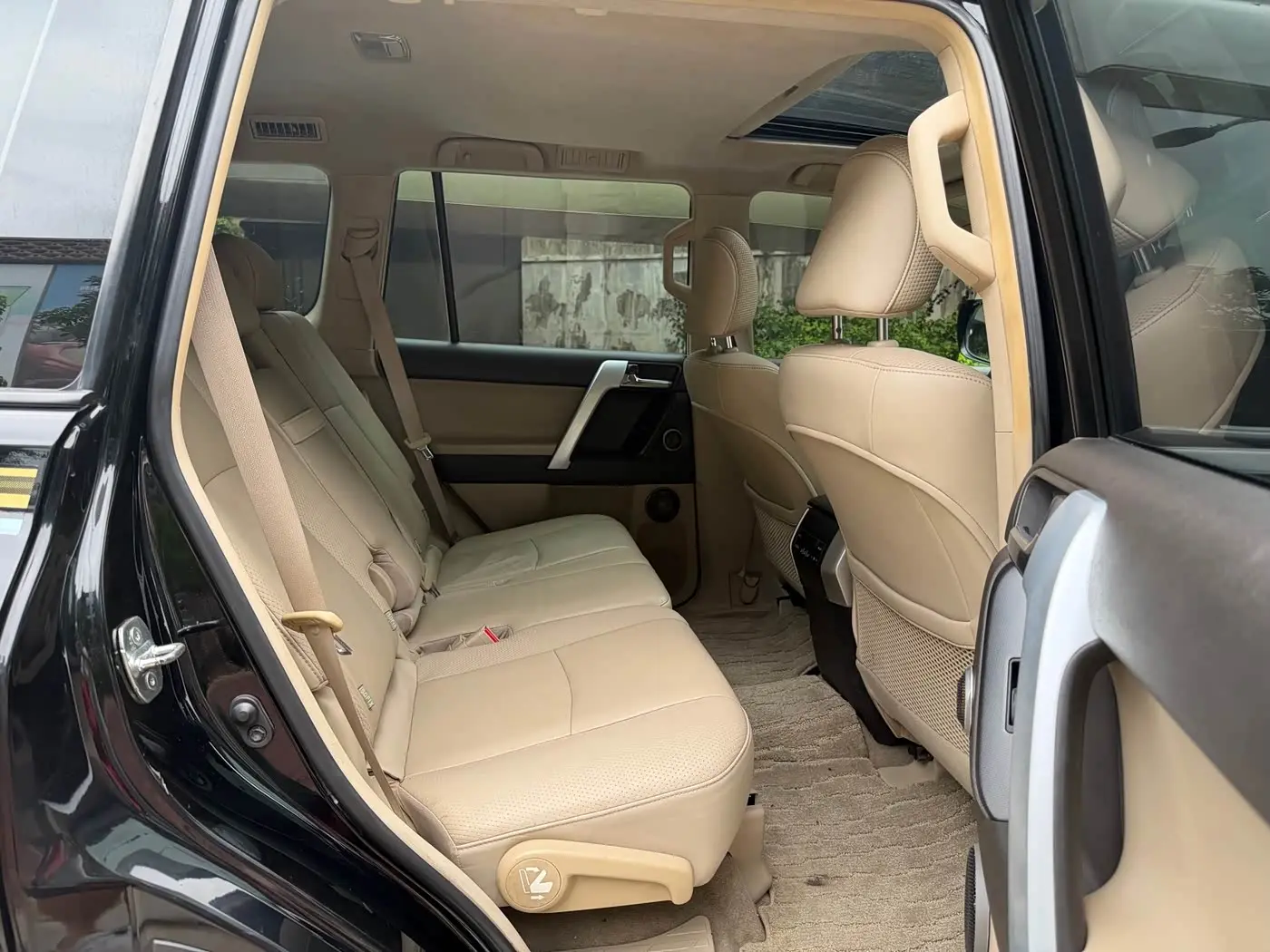 Toyota Prado 2012 — Photo 20/20