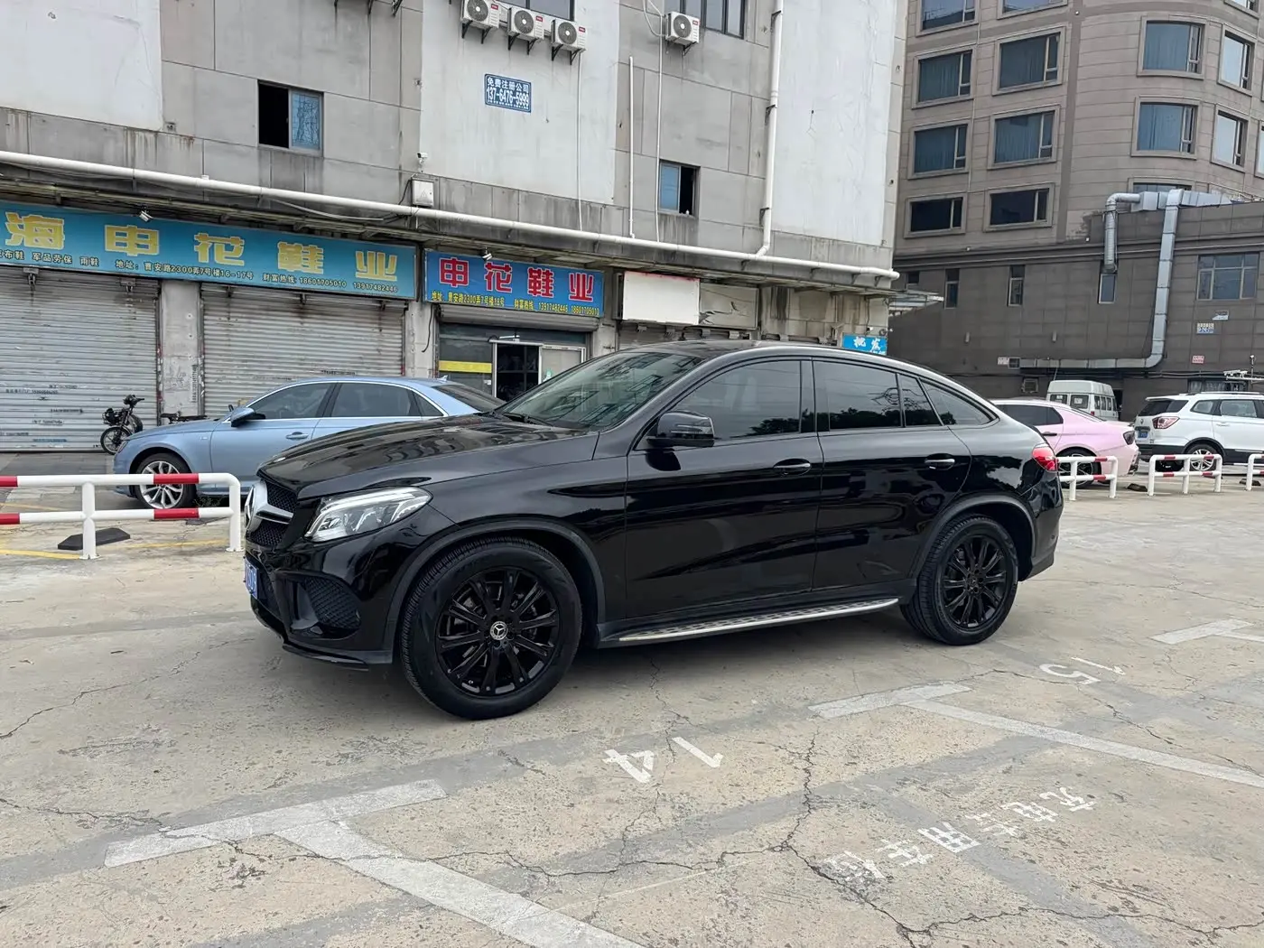 Mercedes-Benz GLE Coupe 2018 — Şəkil 4/19