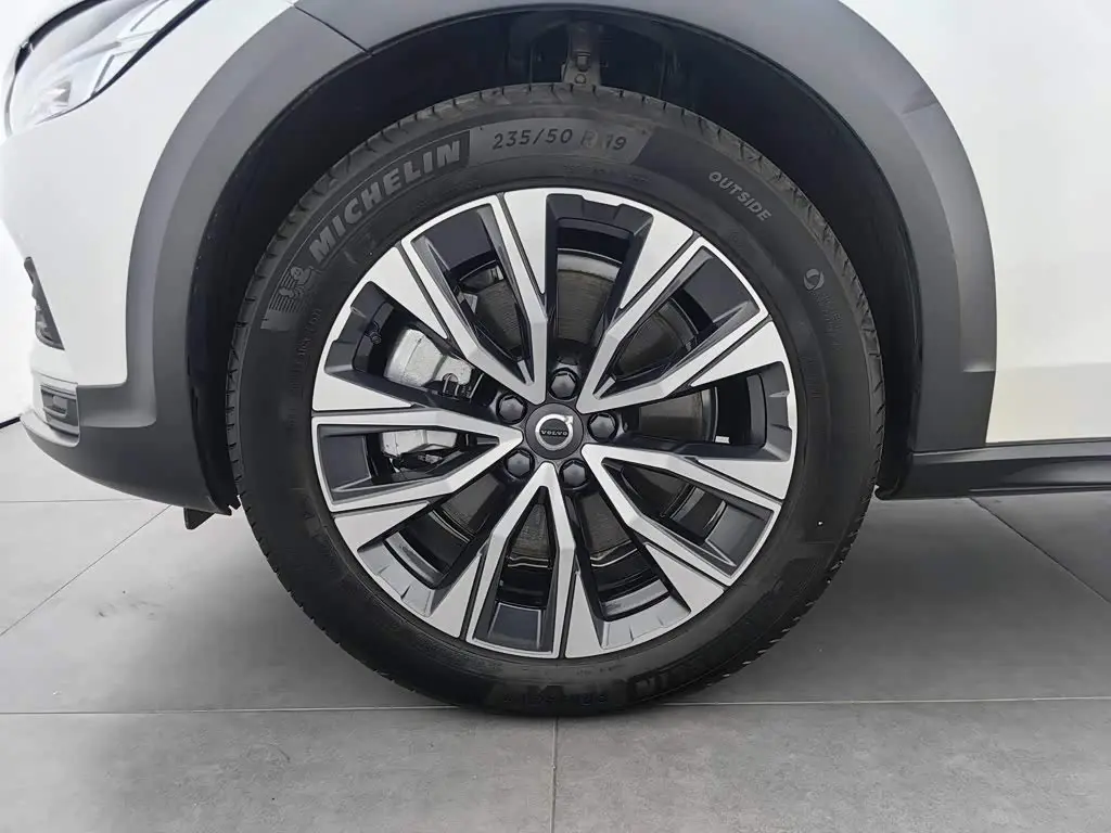 Volvo V90 2026 — Photo 17/20