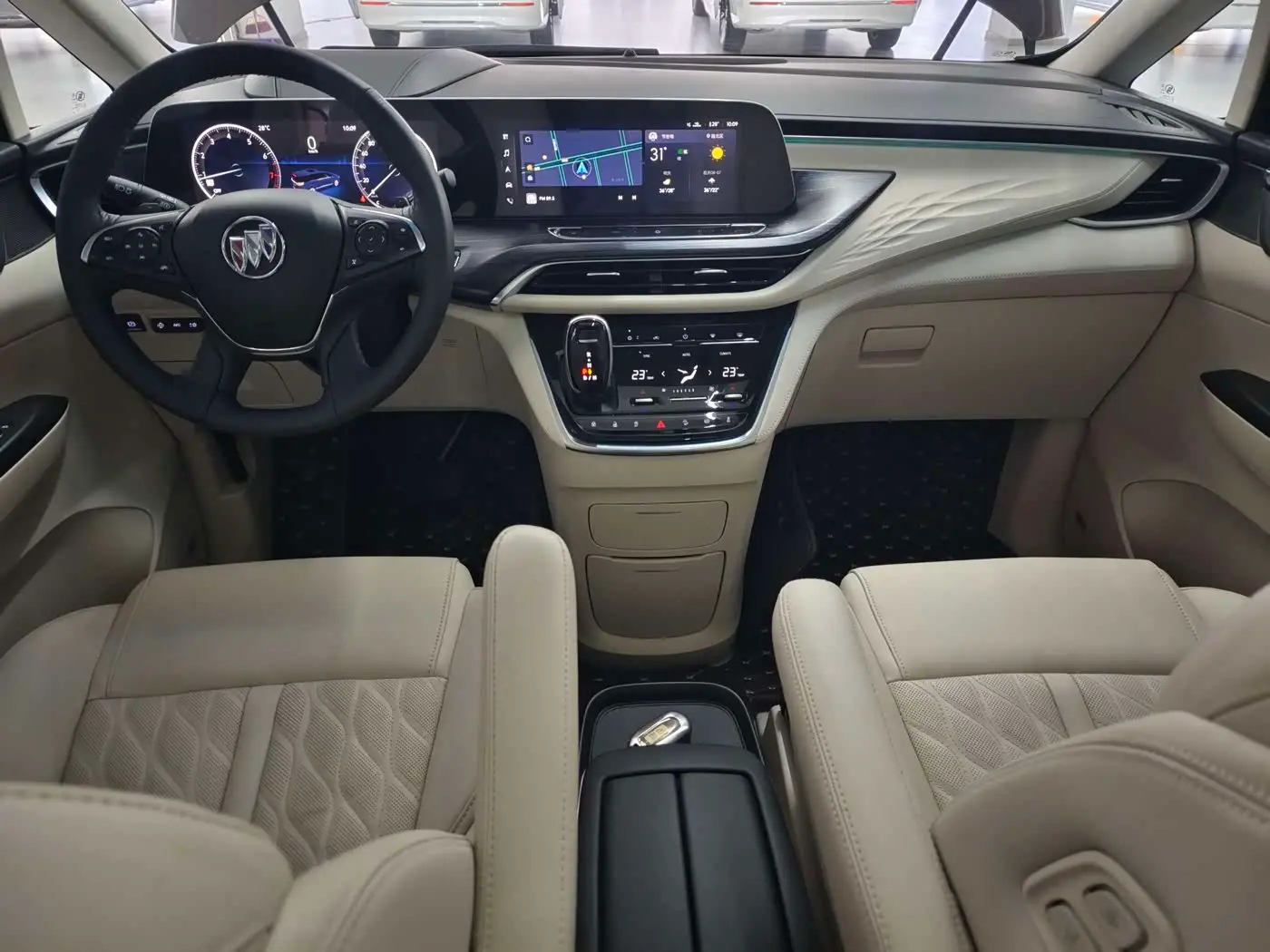 Buick GL8 2021 — Photo 16/20