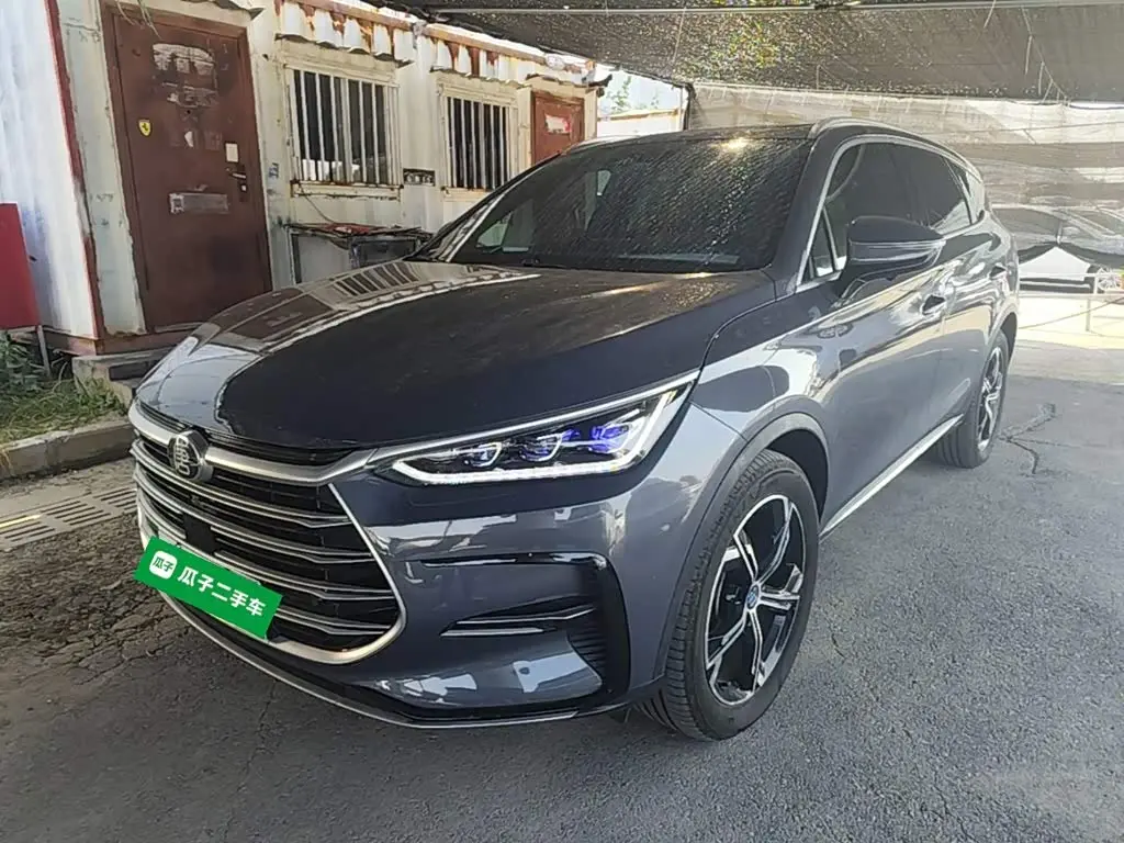 BYD Tang New Energy 2022 — Photo 2/20