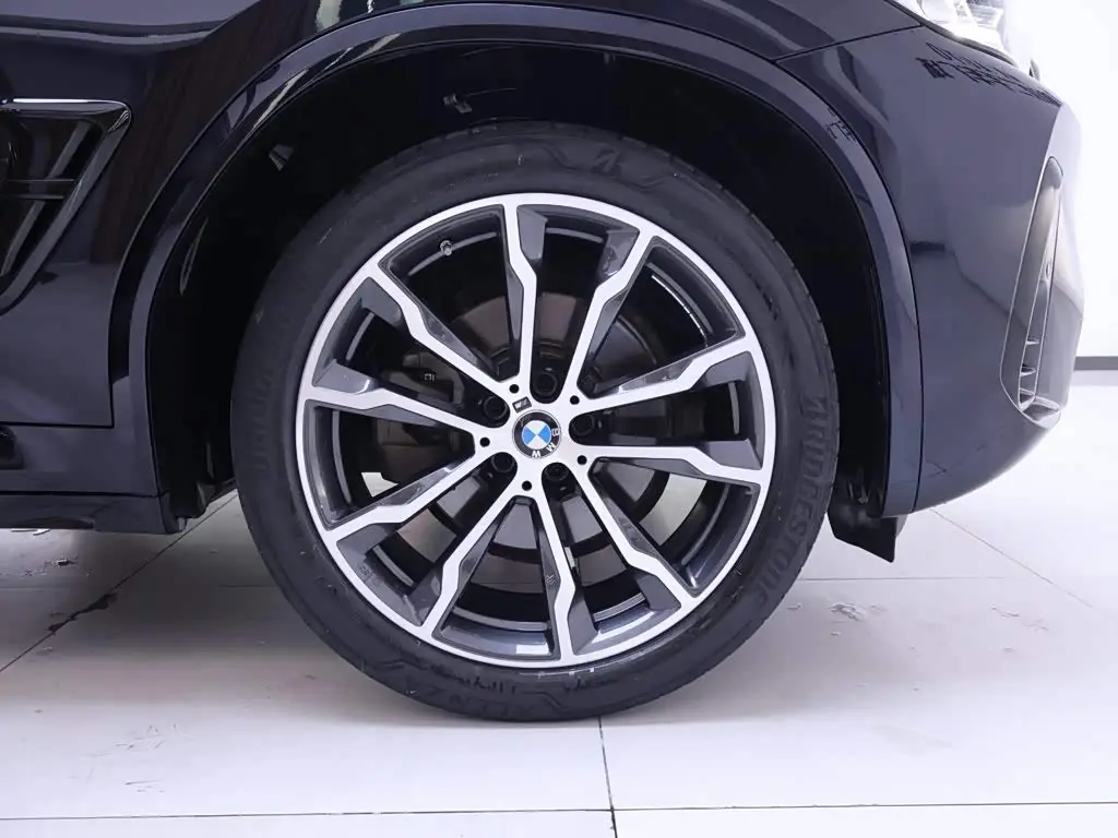 BMW X3 2022 — Photo 6/20