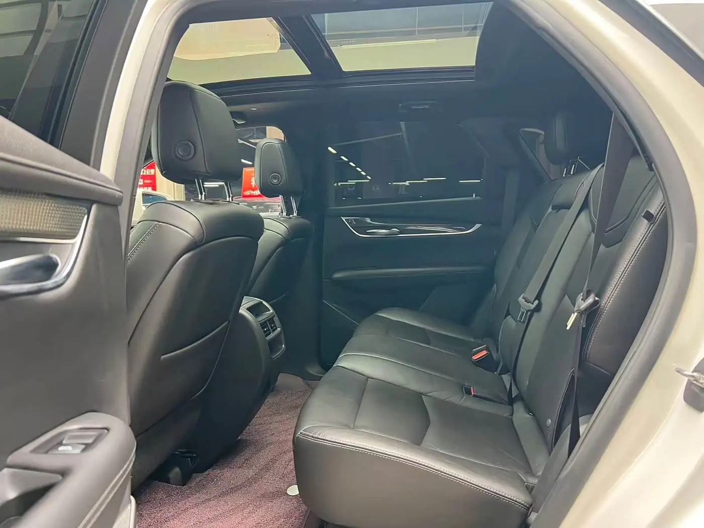Cadillac XT5 2019 — Фото 10/14