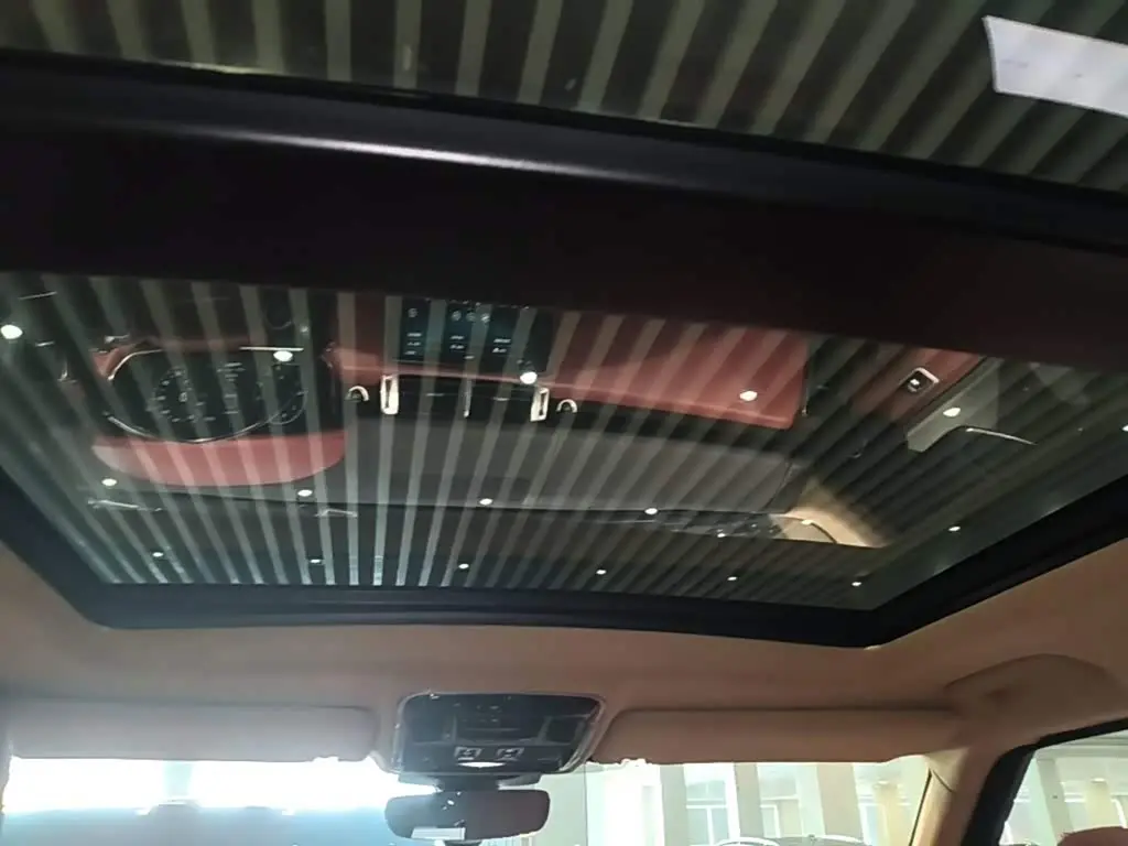 Land Rover Range Rover Sport 2017 — Photo 18/20