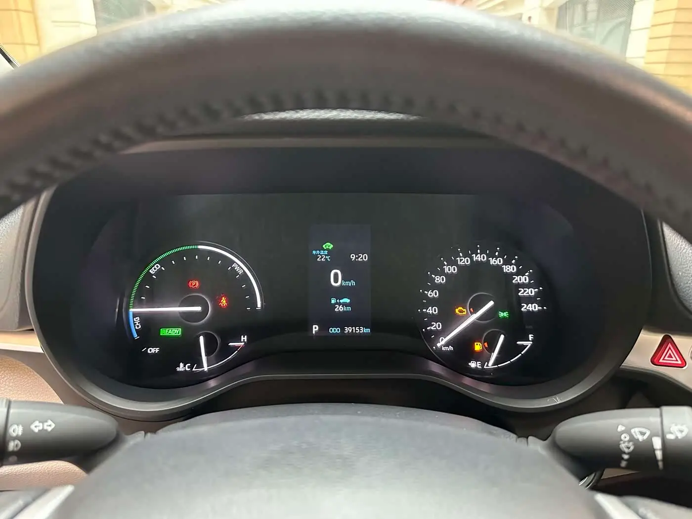 Toyota Granvia 2023 — Photo 12/18