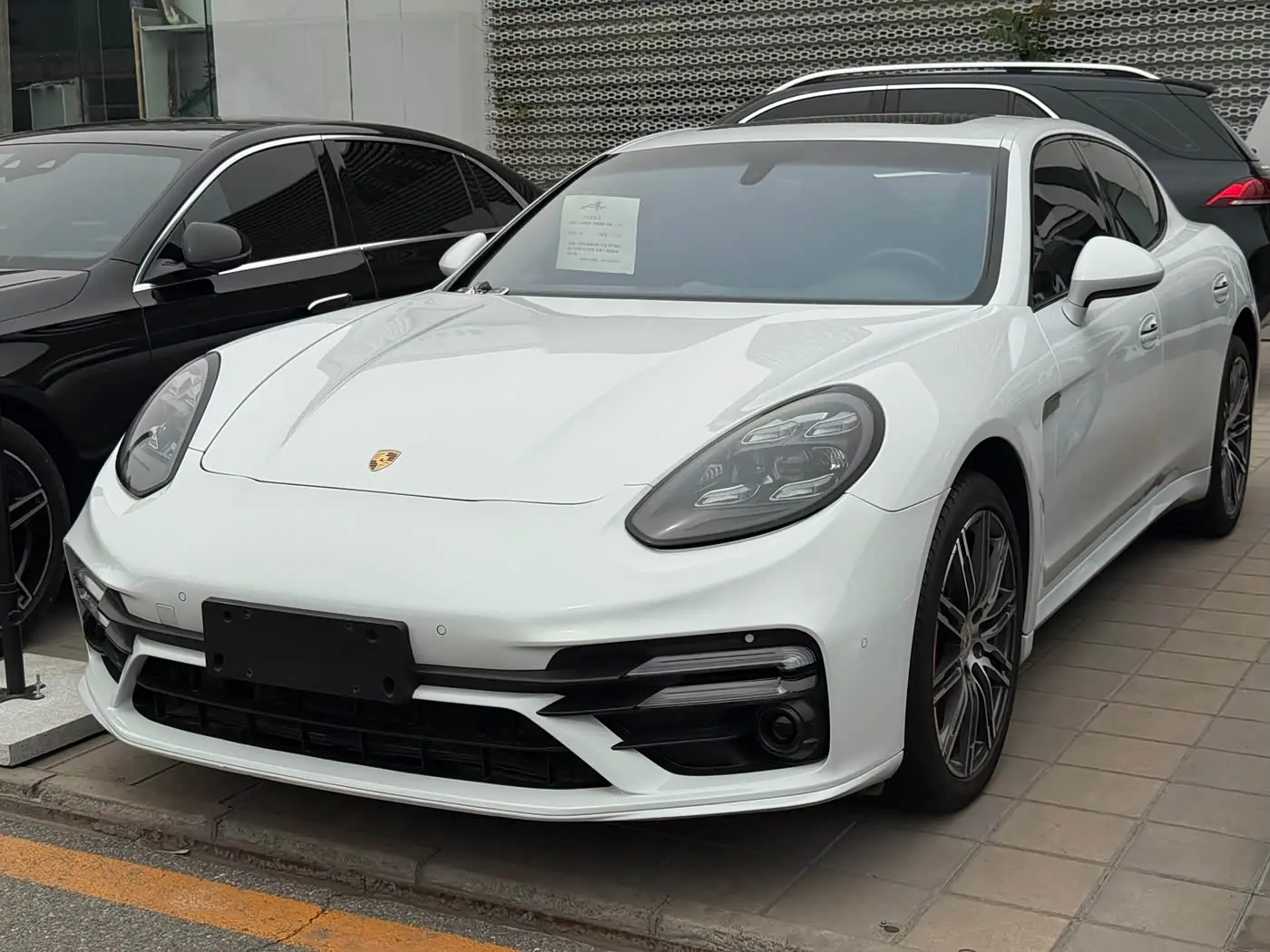 Porsche Panamera 2016 — Şəkil 1/17