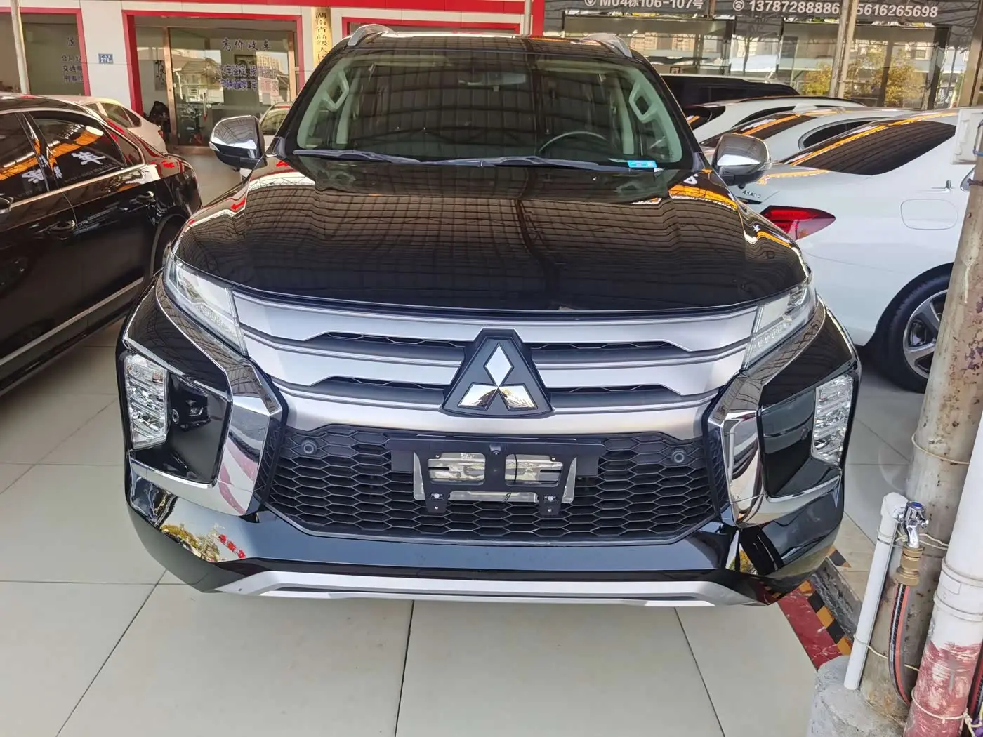 Mitsubishi Pajero Sport 2020 — Фото 3/11