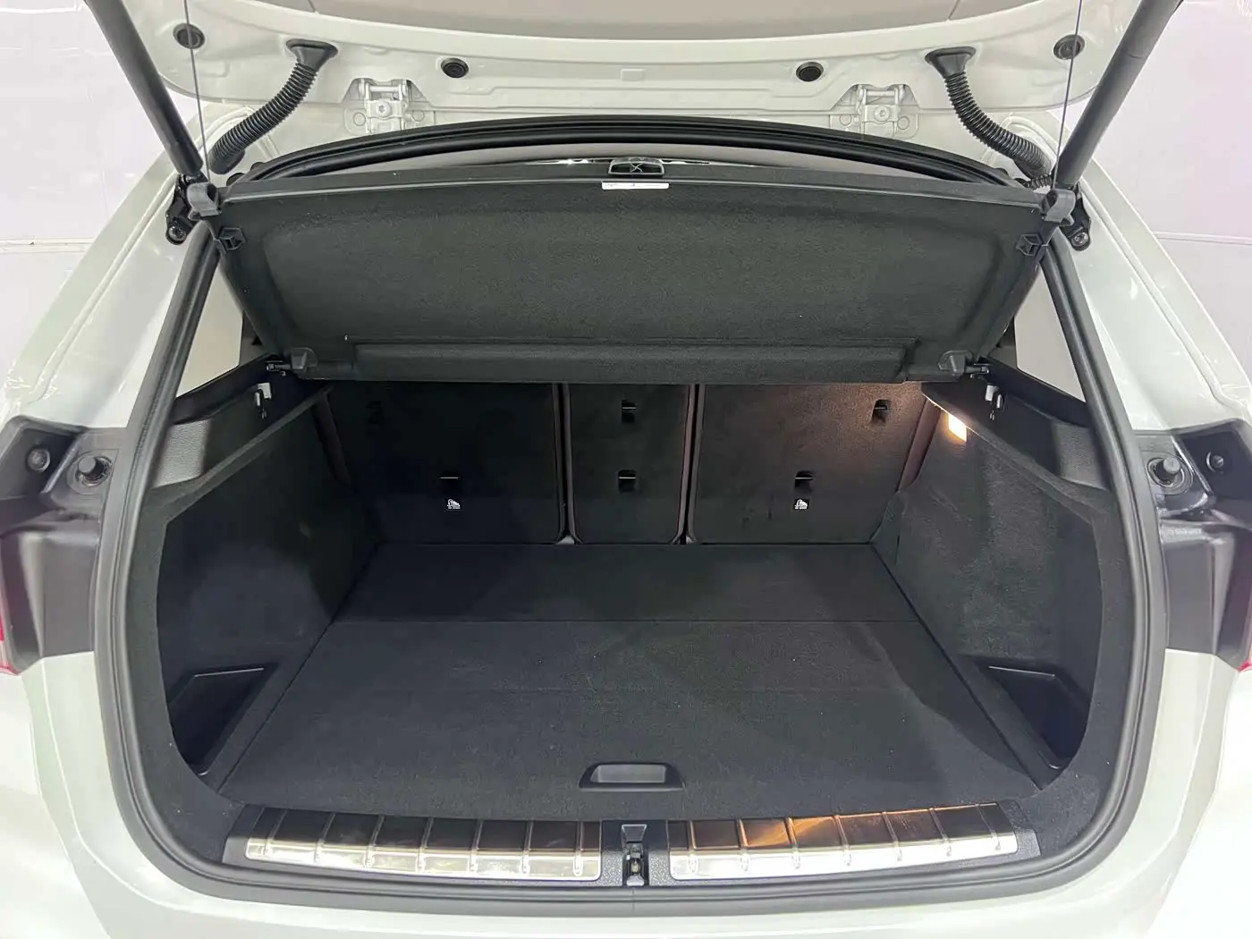 BMW X1 2023 — Photo 10/20