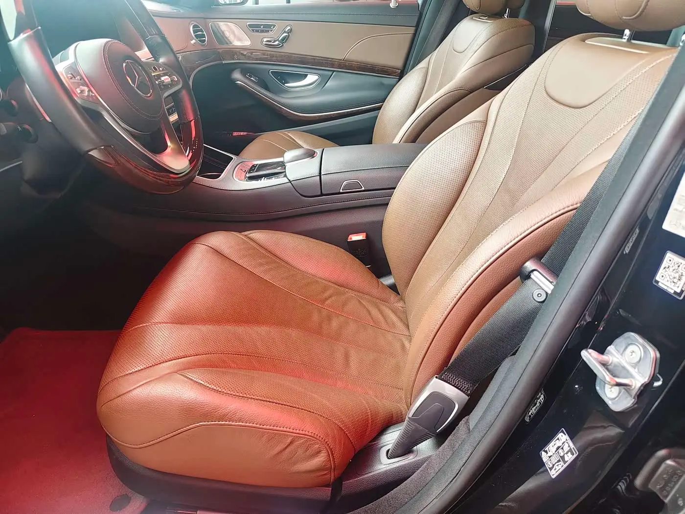Mercedes-Benz S-Class 2019 — Photo 4/17