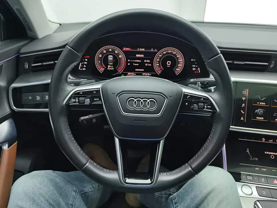 Audi A6L 2020 — Фото 15/16