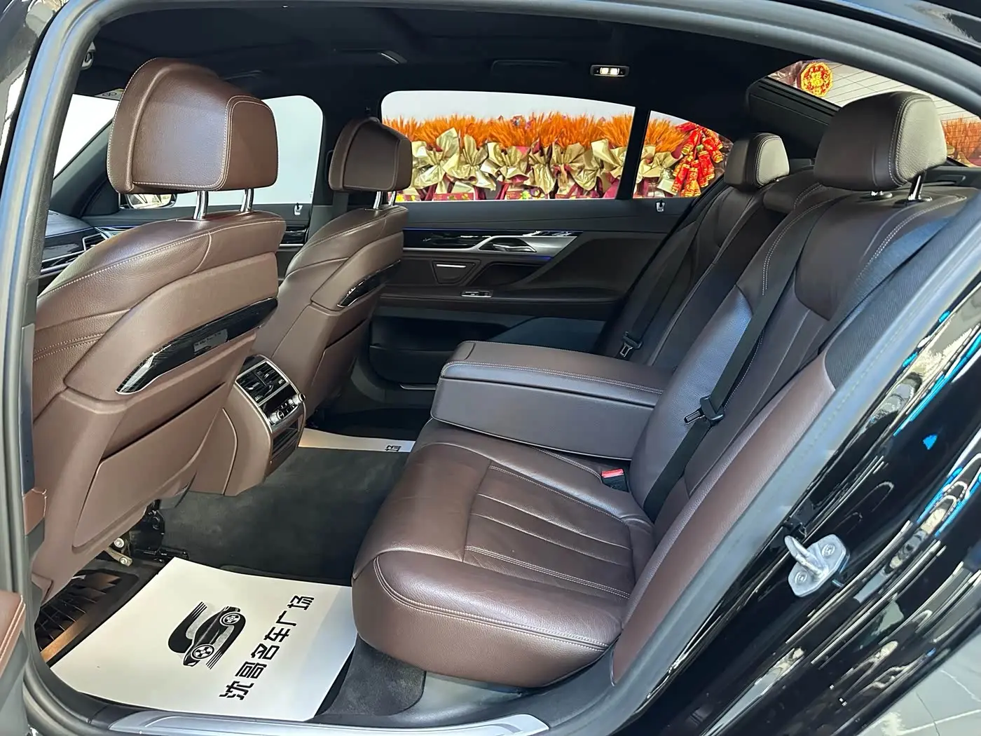 BMW 7 Series 2018 — Şəkil 5/9