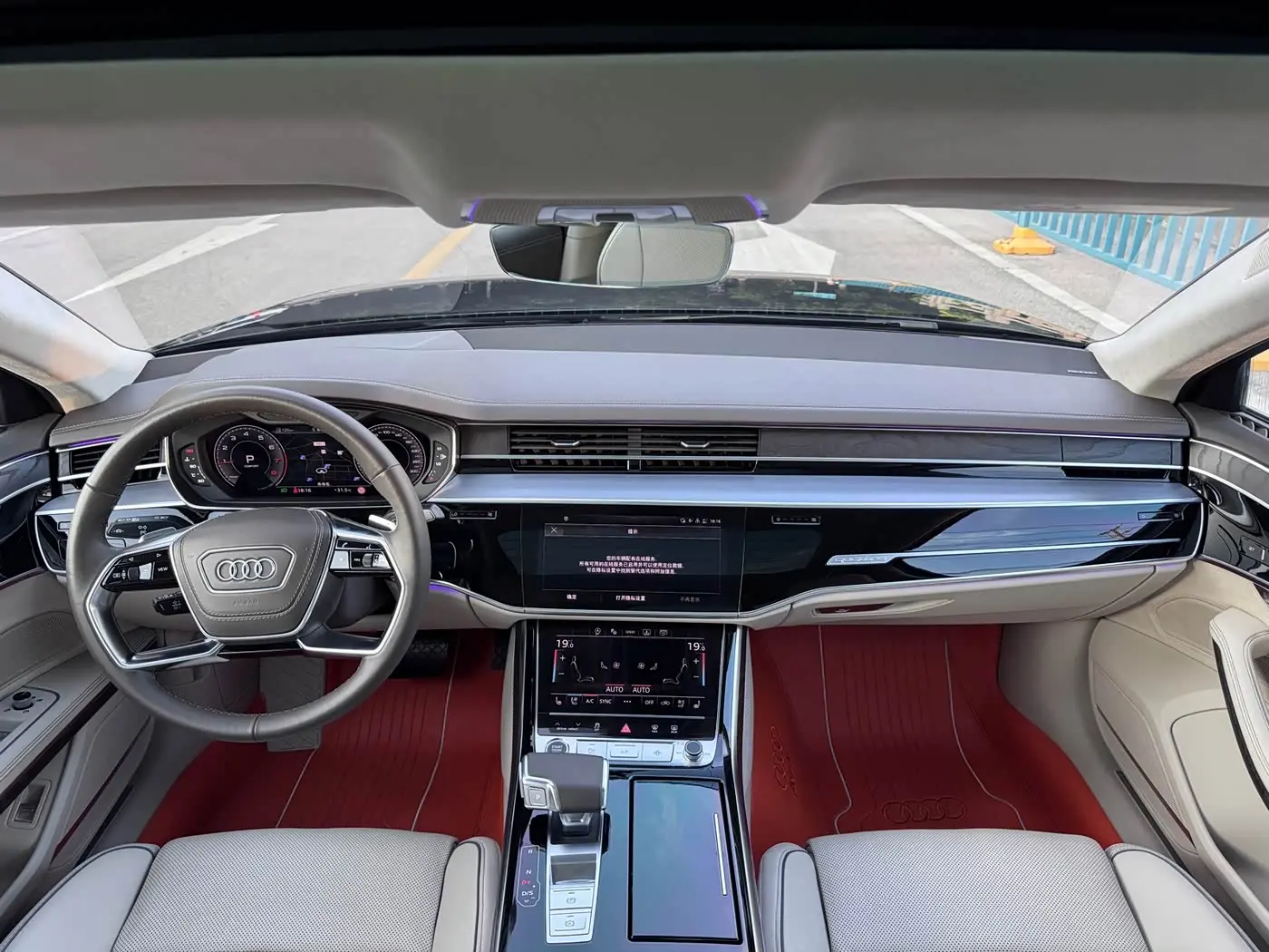 Audi A8 2022 — Photo 10/20