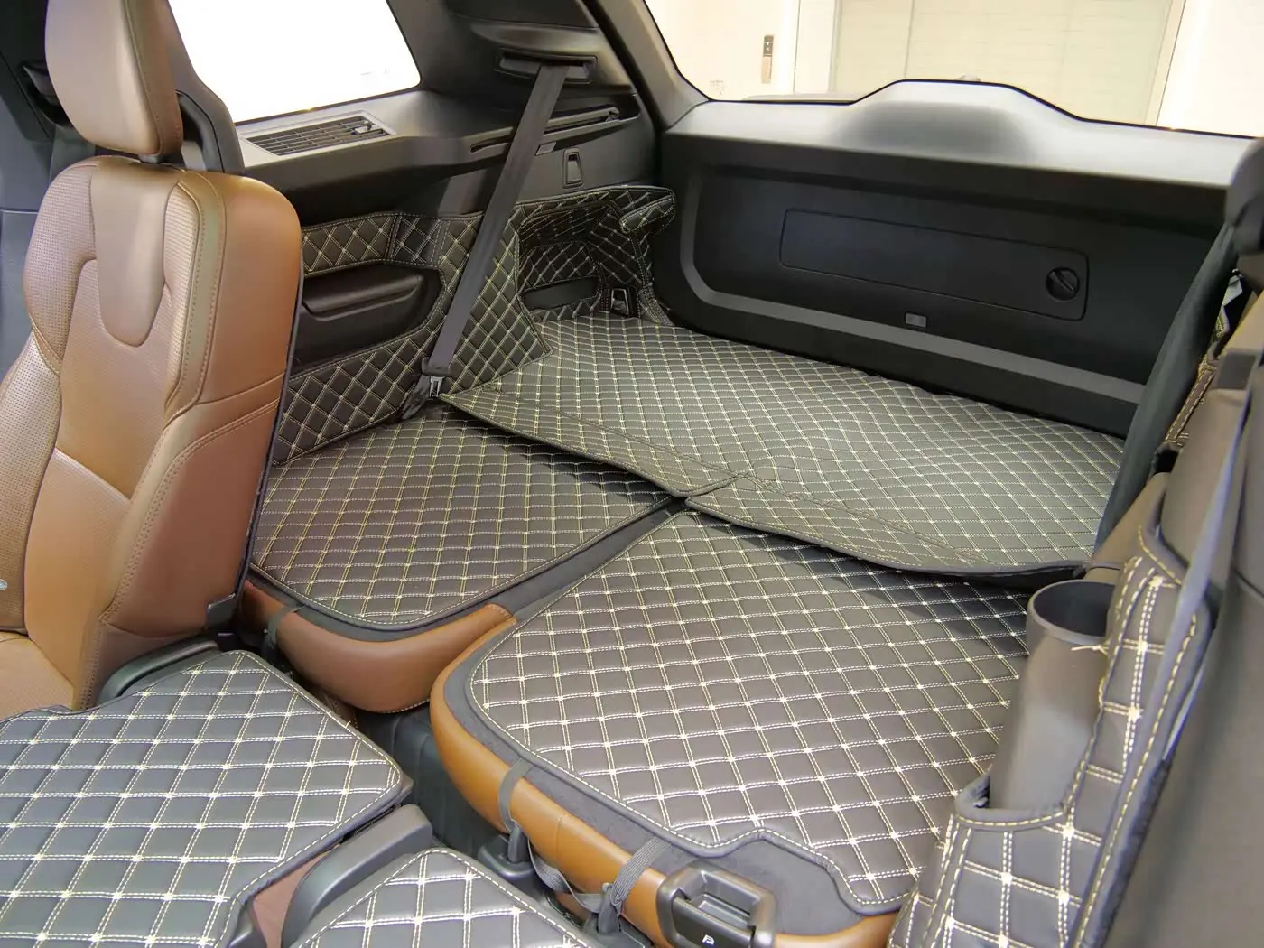 Volvo XC90 2021 — Photo 12/20