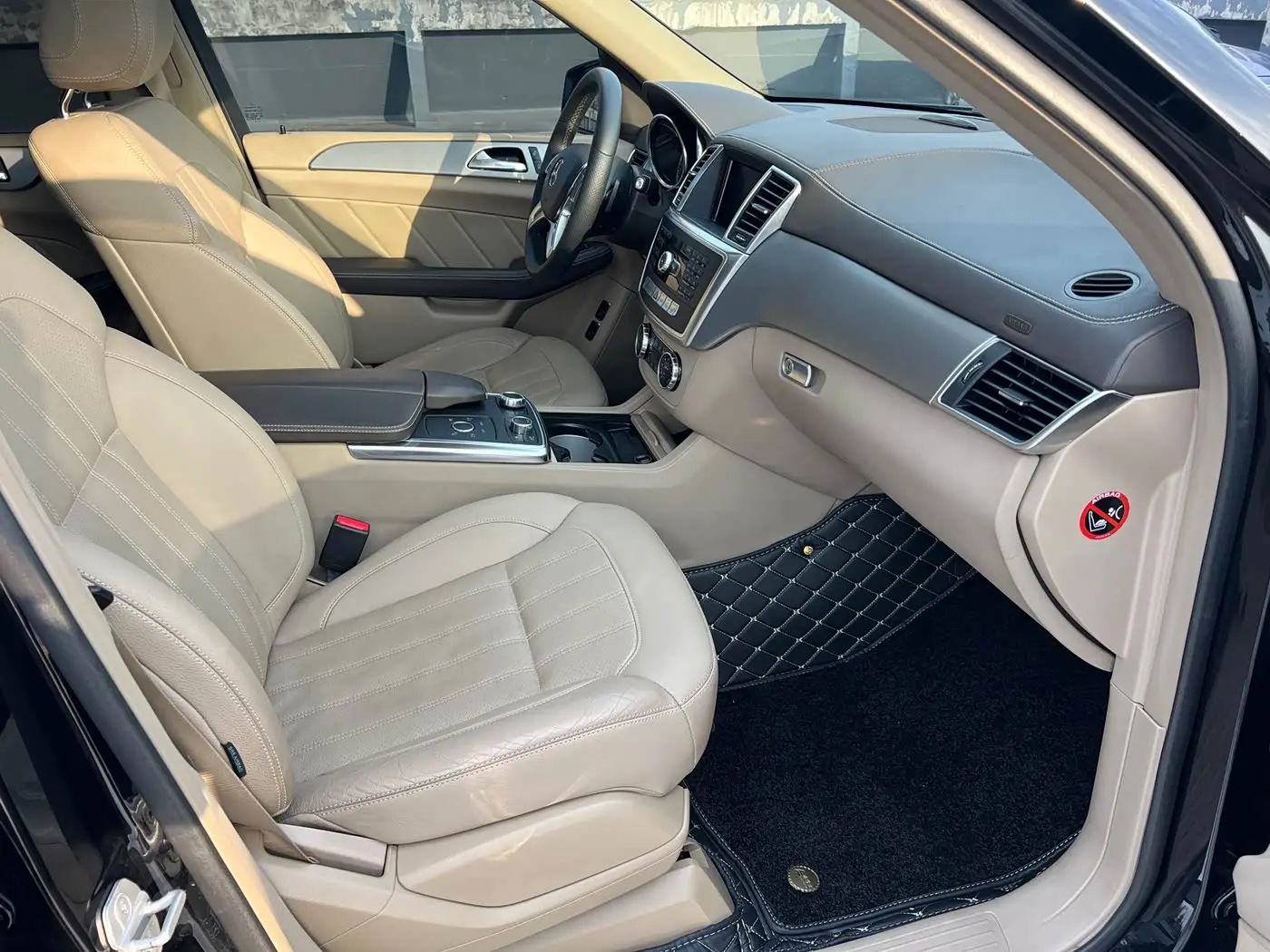 Mercedes-Benz GL-Class 2015 — Şəkil 11/19