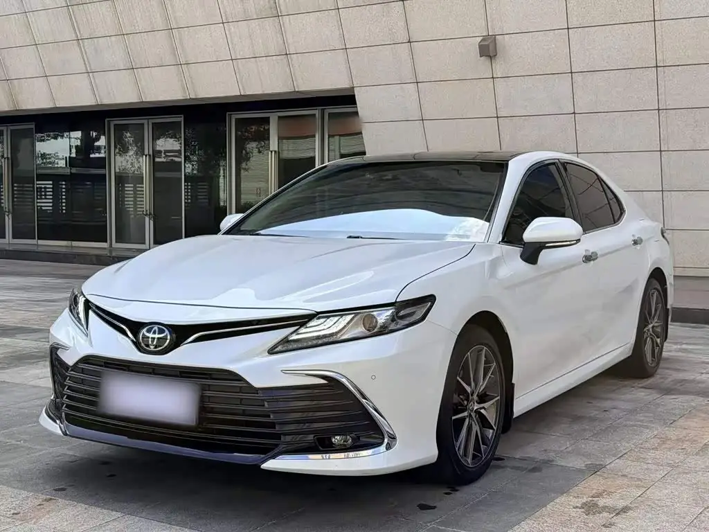 Toyota Camry, 2022