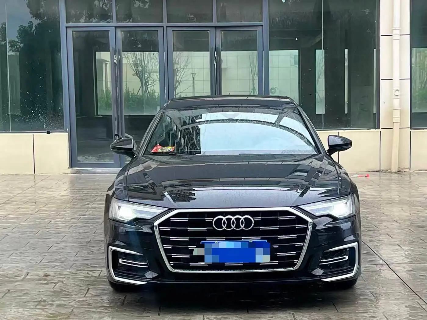 Audi A6L 2023 — Фото 2/9