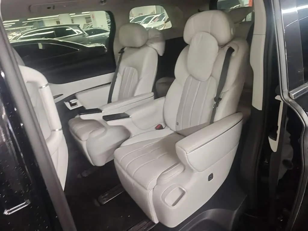 Voyah Auto Voyah Dreamer 2026 — Photo 17/20