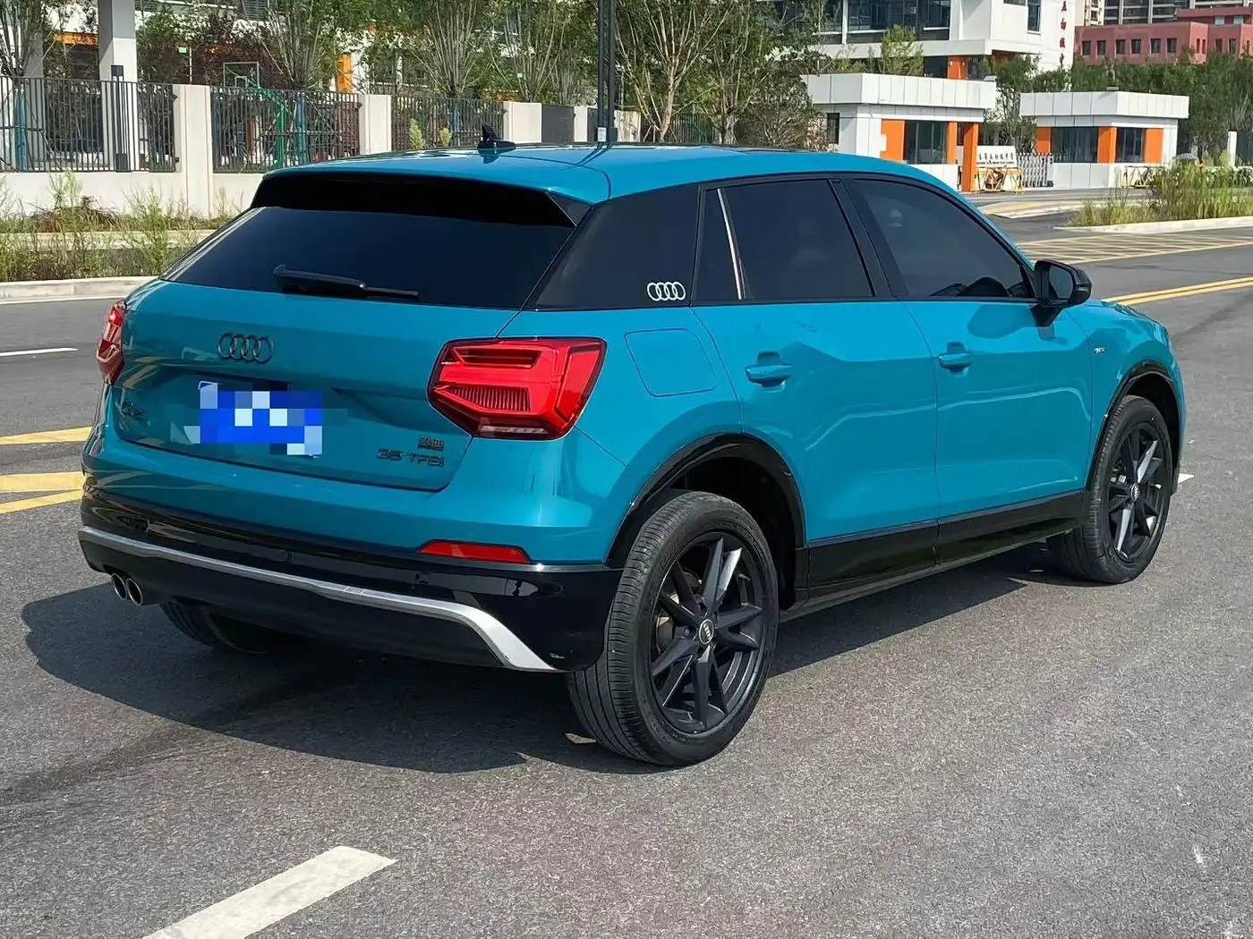 Audi Q2L 2021 — Photo 7/9