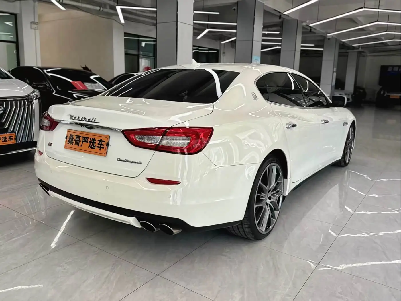 Maserati Quattroporte 2015 — Şəkil 5/12
