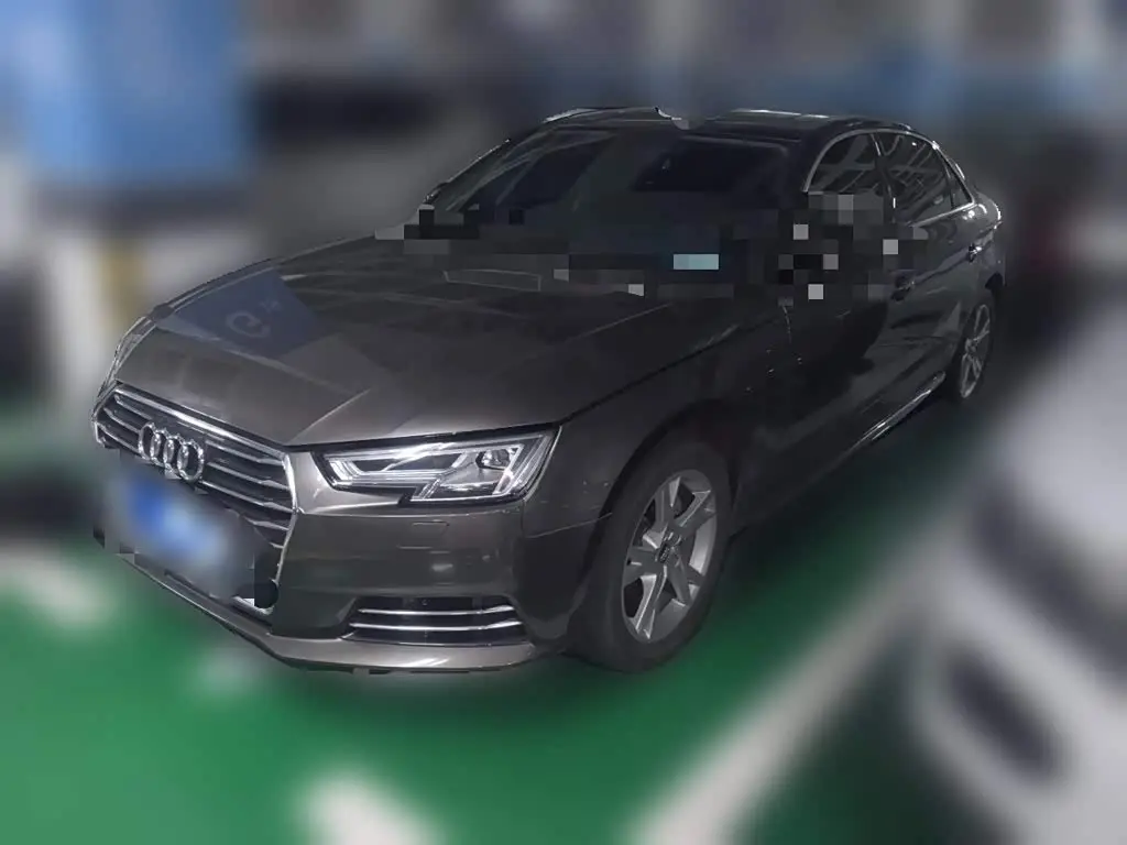 Audi A4L 2018 — Photo 1/20