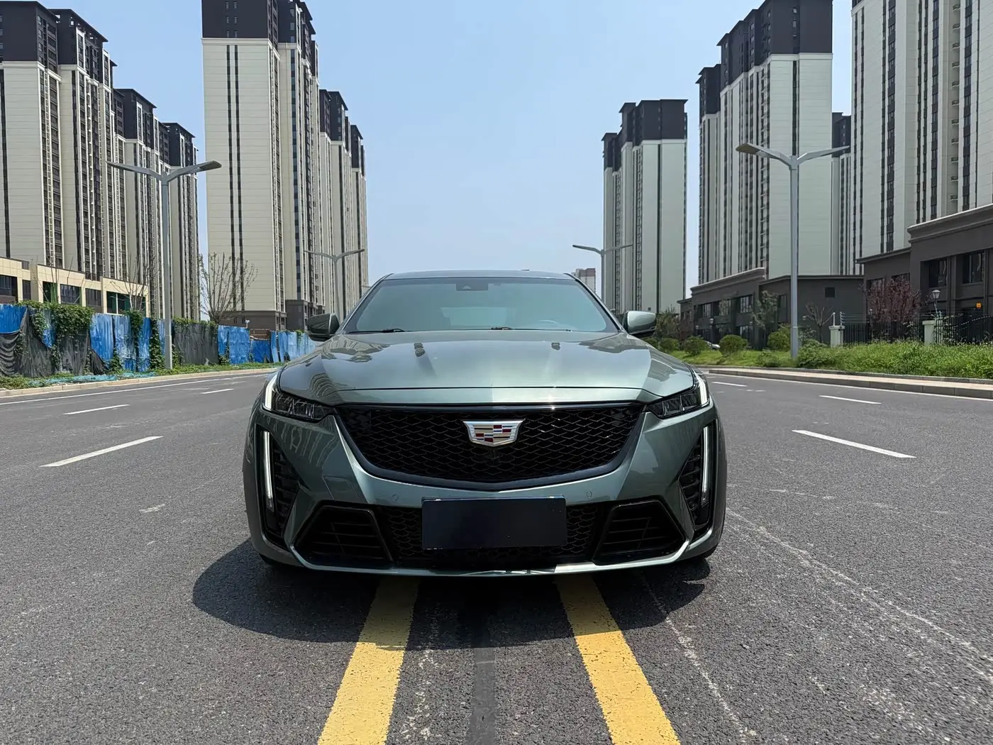 Cadillac CT5 2023 — Фото 2/11