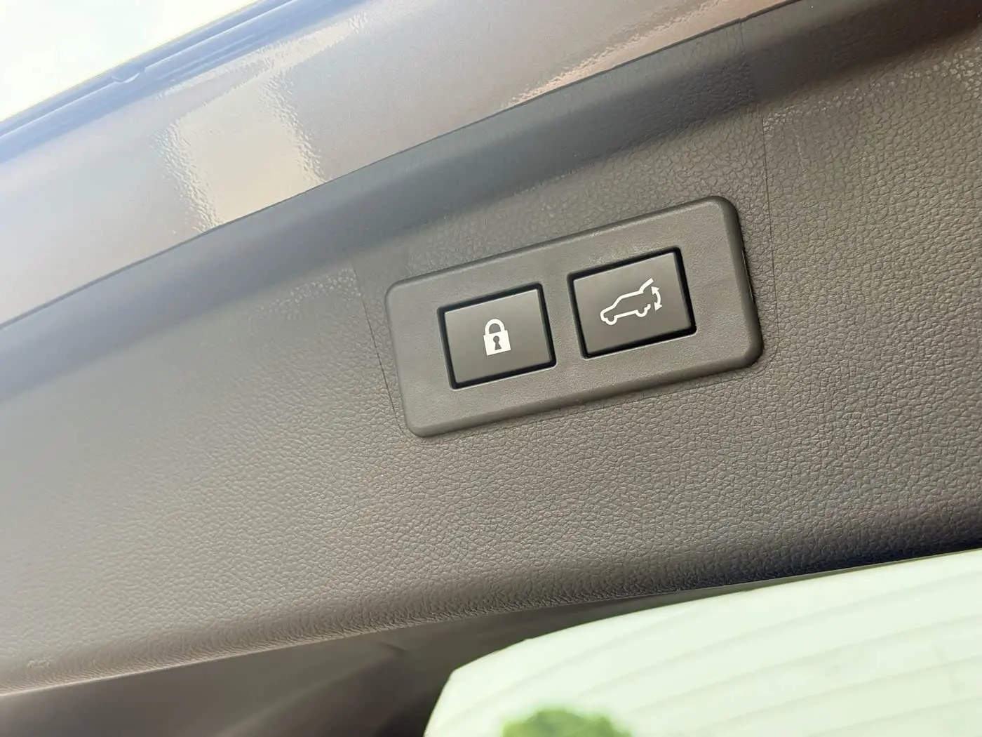 Subaru Outback 2021 — Photo 10/19