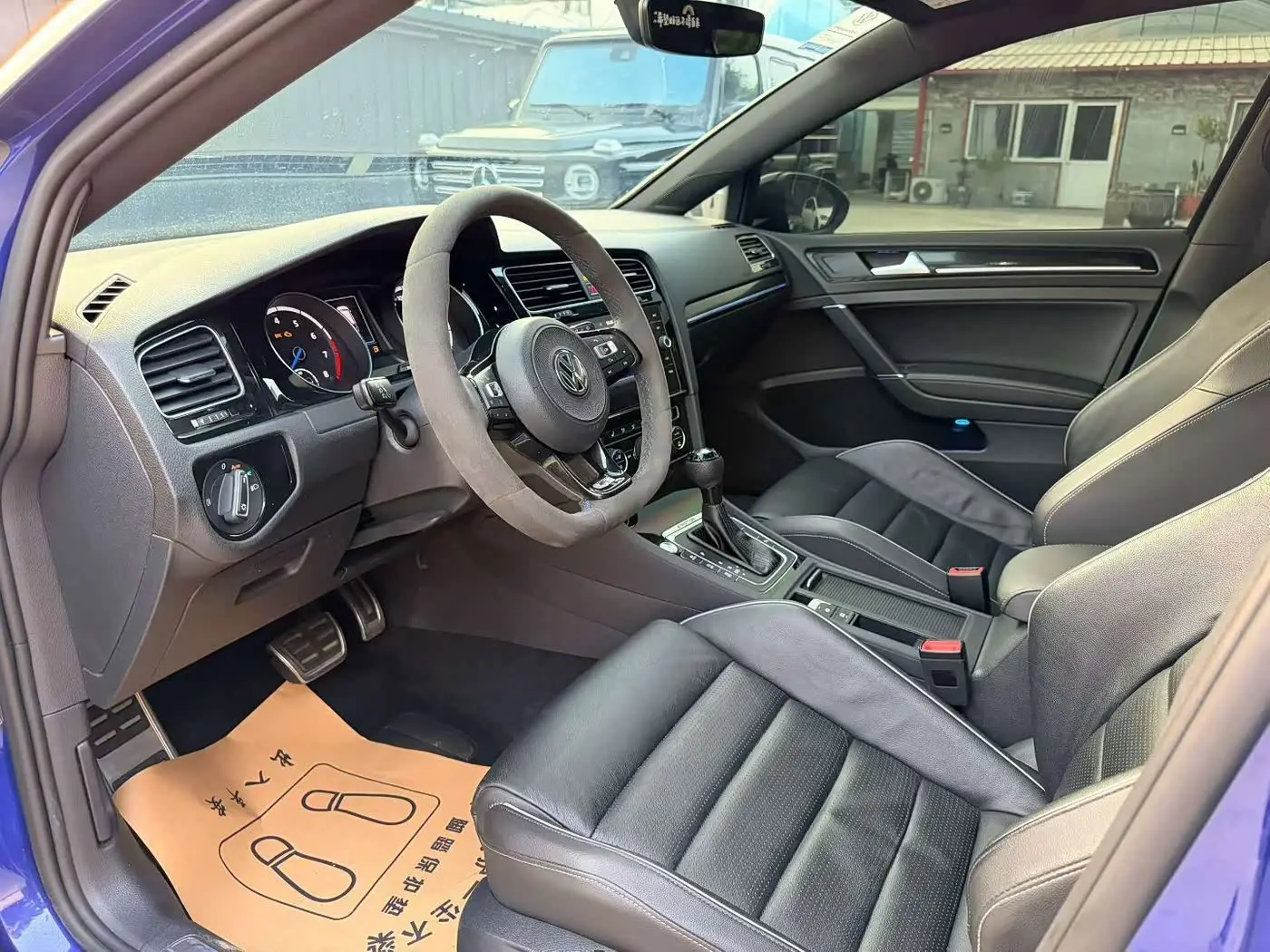 Volkswagen Golf 2018 — Photo 7/9