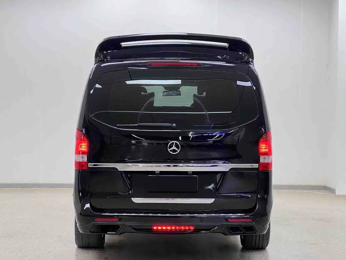 Mercedes-Benz Vito 2020 — Photo 5/20