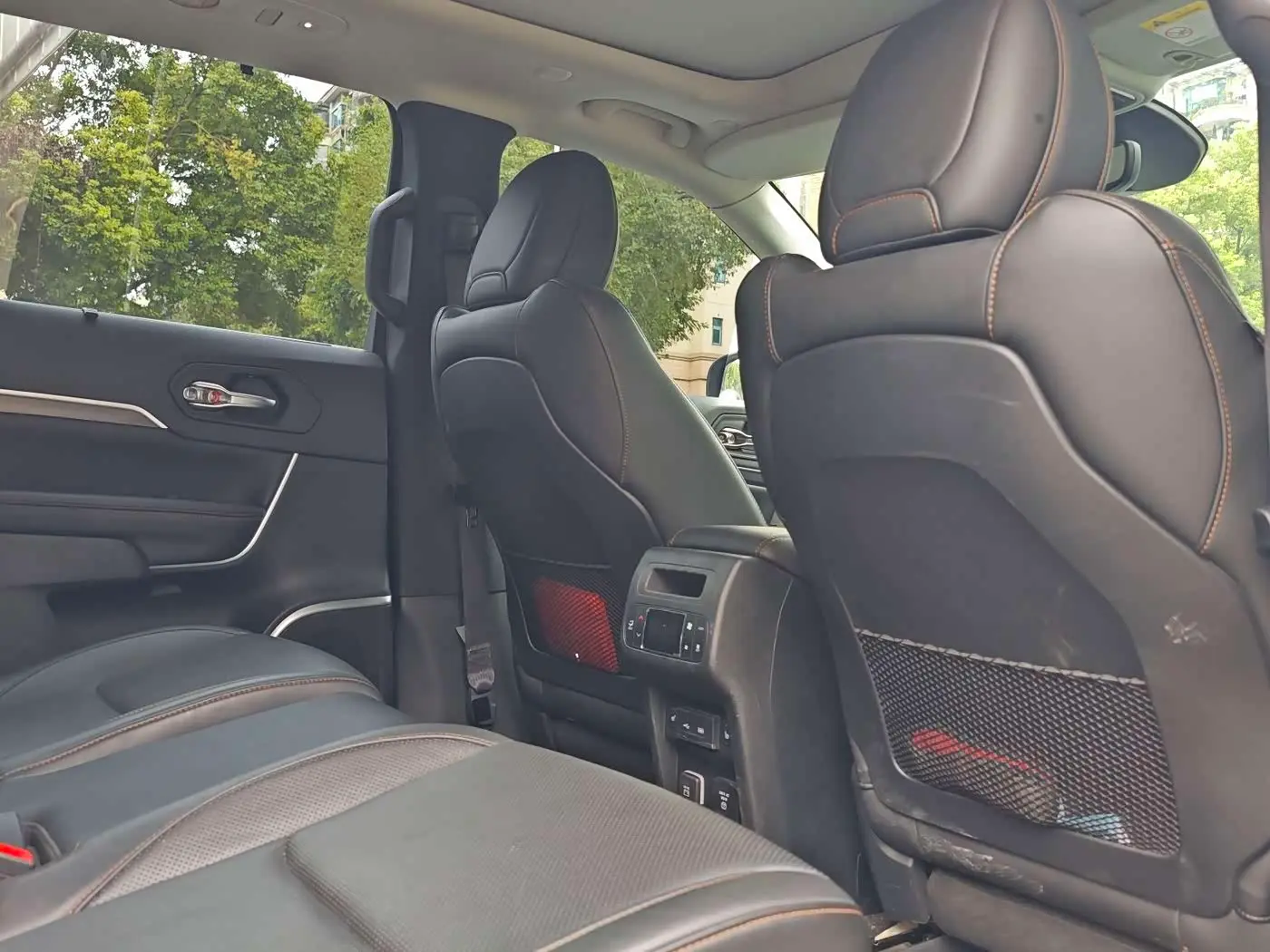 Jeep Grand Commander 2019 — Фото 10/16