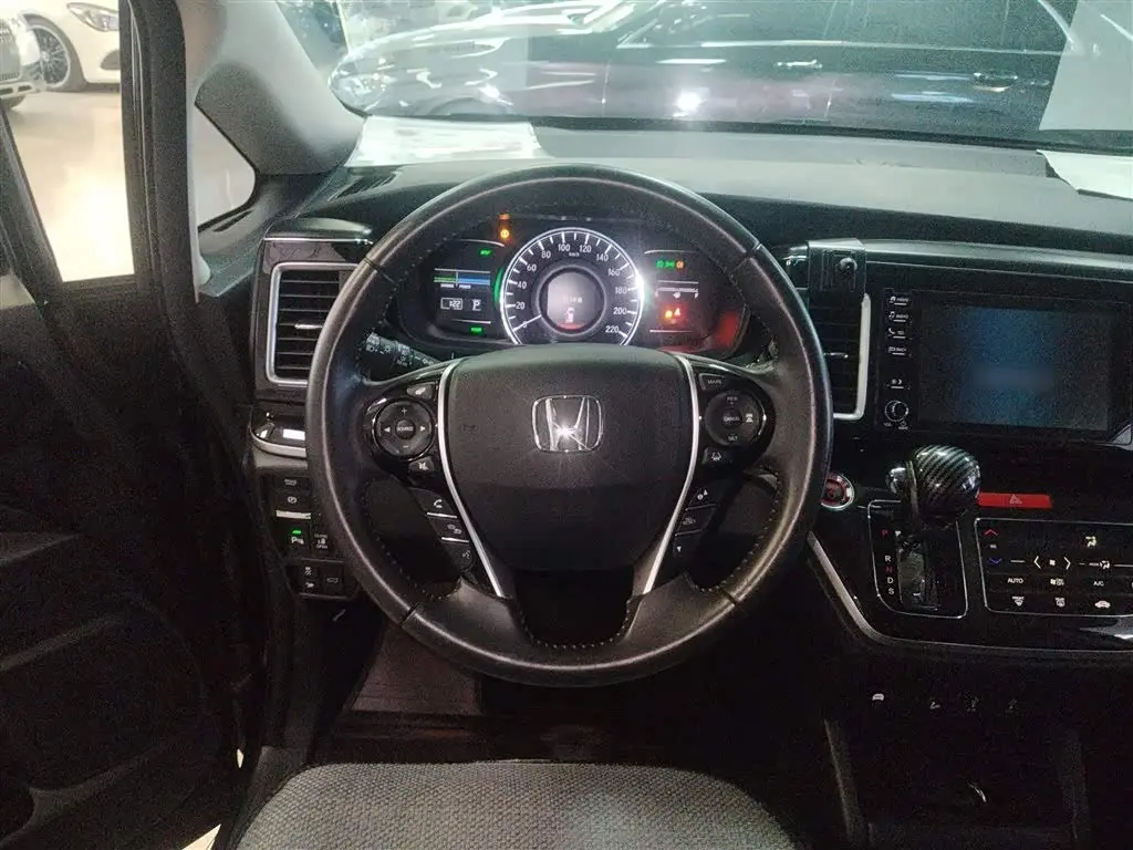 Honda Elysion 2020 — Photo 11/20