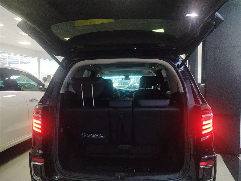 Honda Elysion 2020 — Photo 19/20