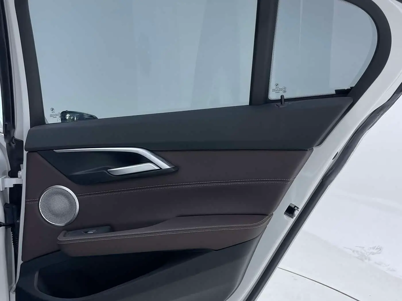 BMW 1 Series 2023 — Şəkil 13/20