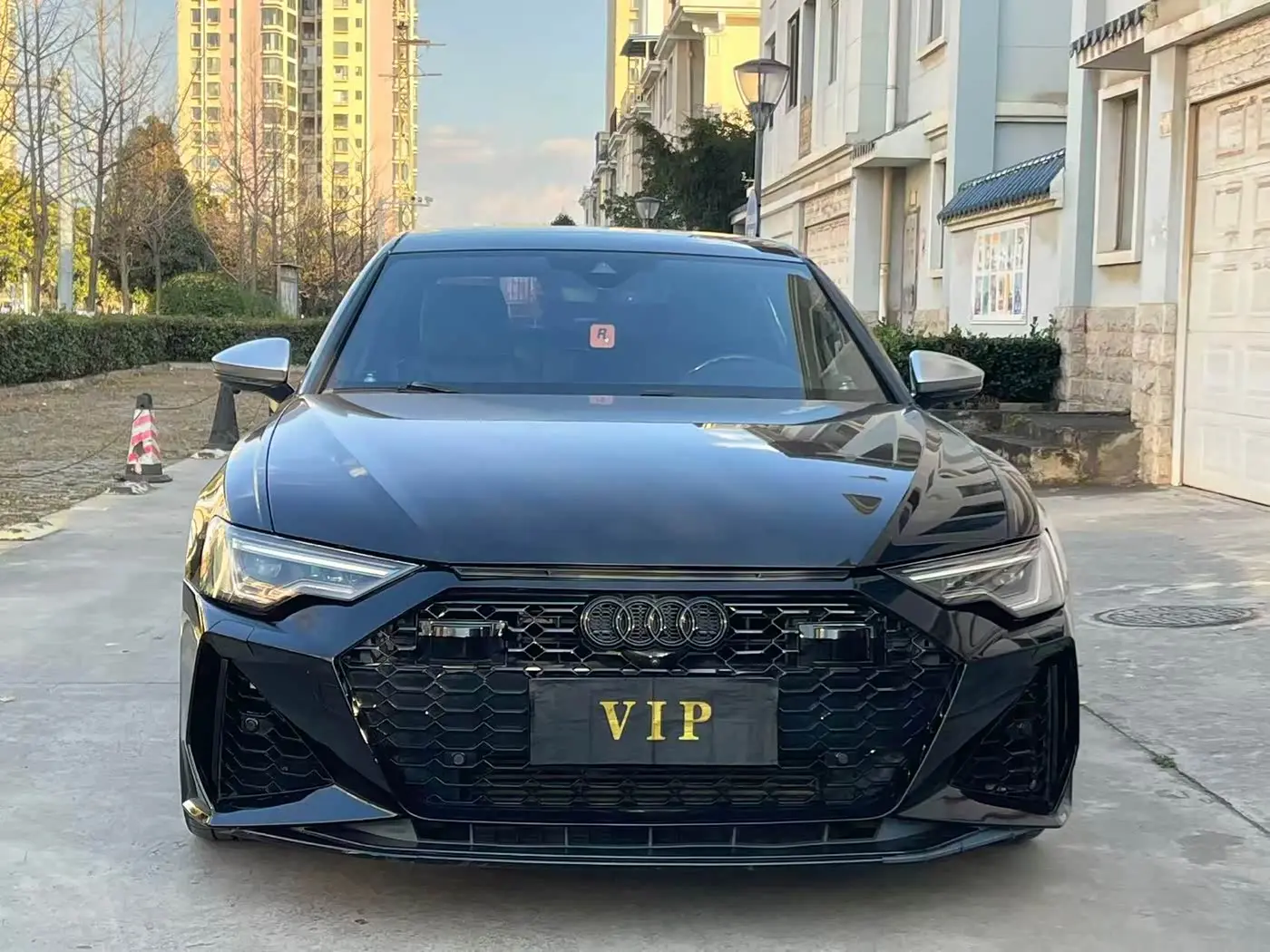 Audi A6L 2019 — Şəkil 2/15