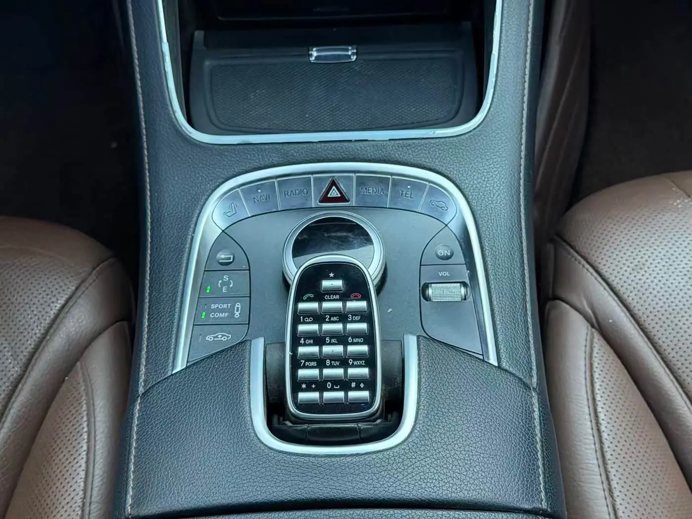 Mercedes-Benz S-Class 2014 — Photo 11/18