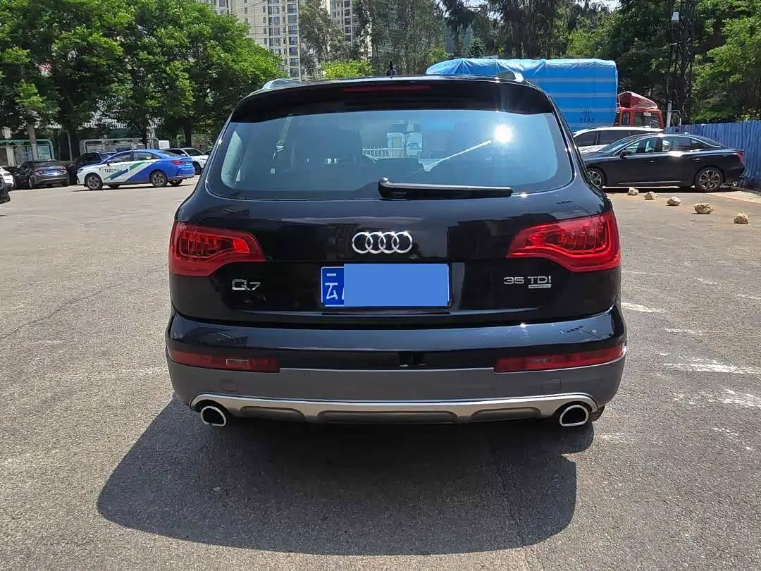 Audi Q7 2014 — Şəkil 17/17